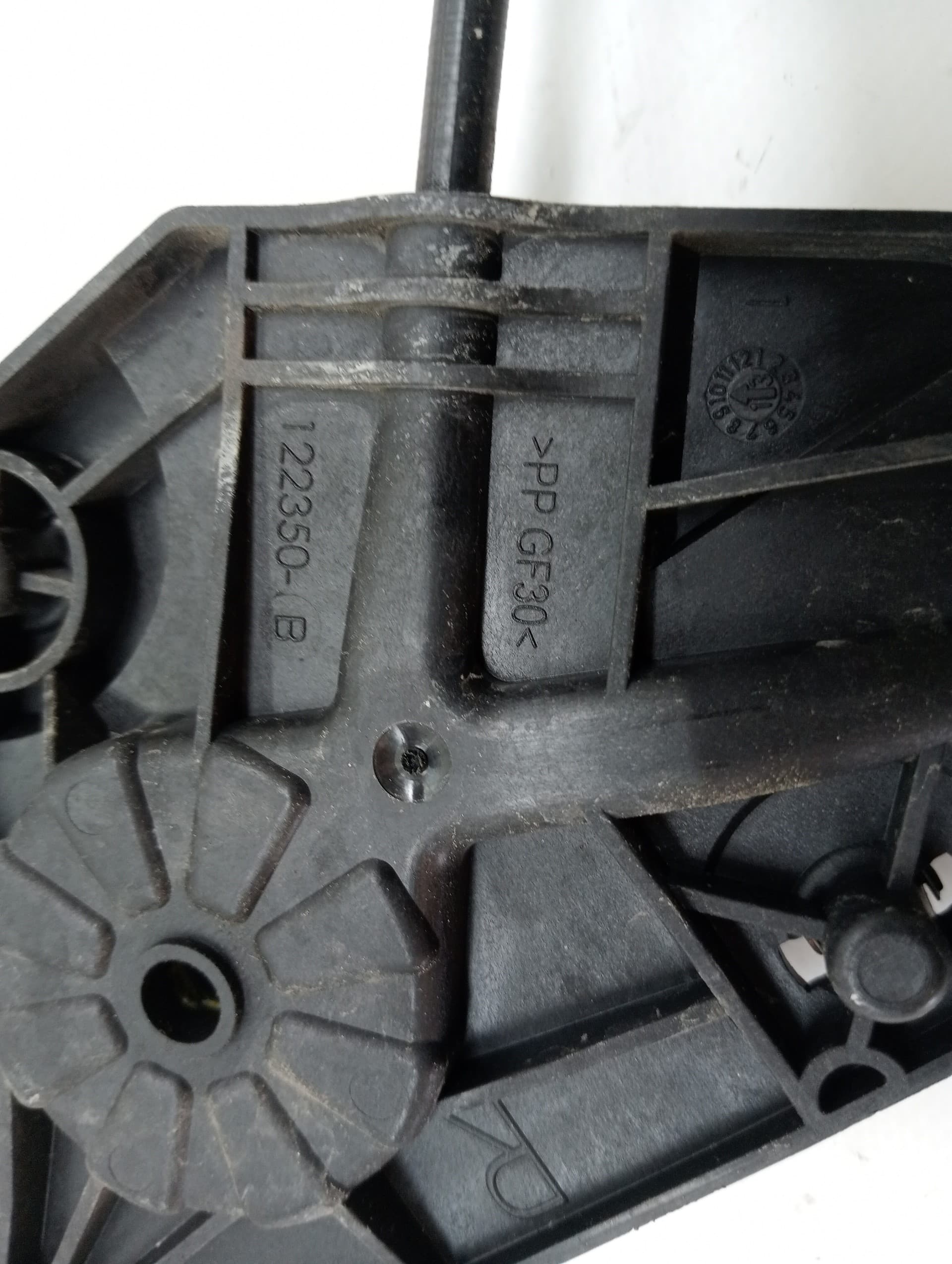 Elevalunas trasero derecho SEAT TOLEDO (KG3) 2