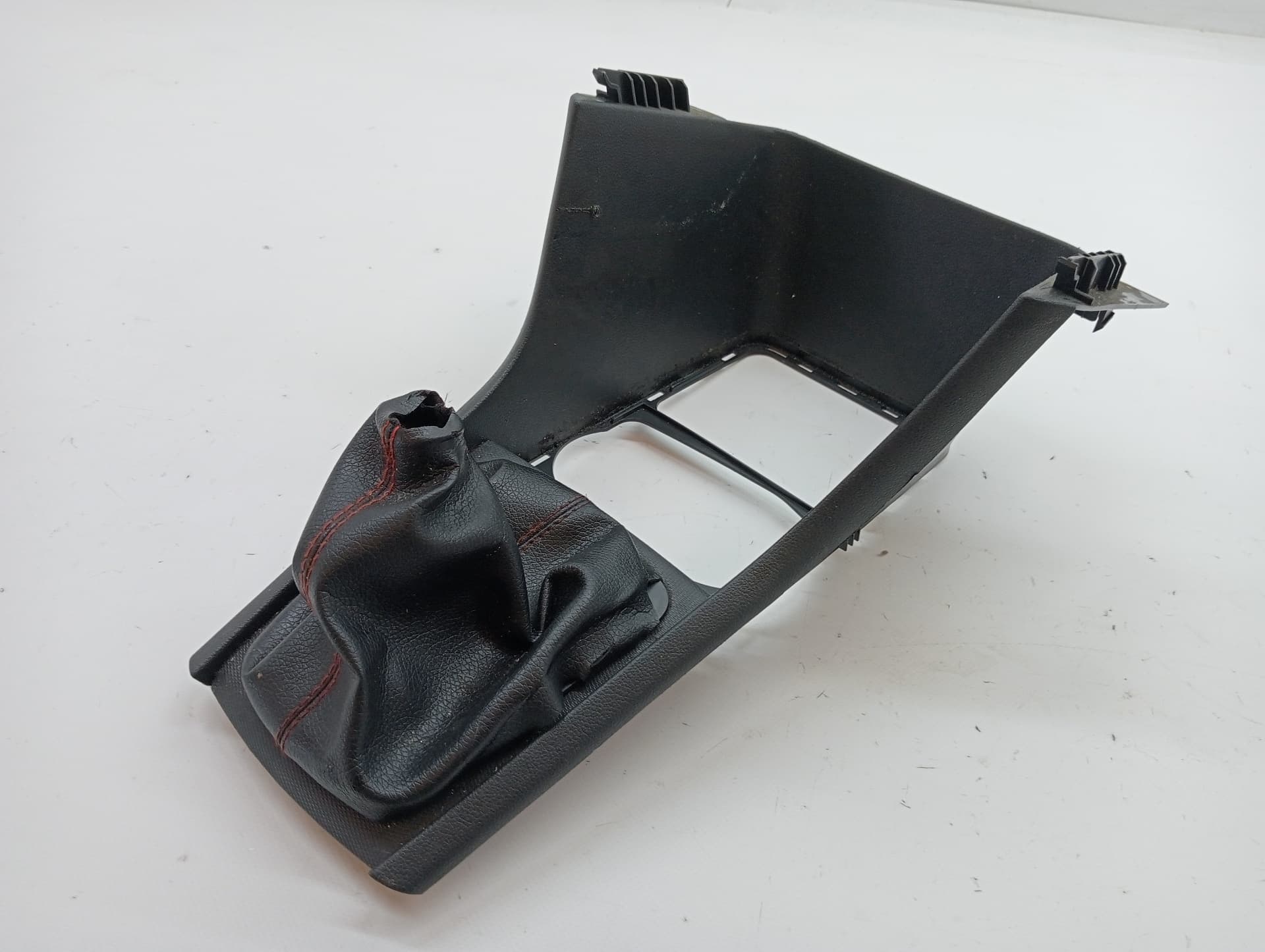 Guarnecidos palanca cambio SEAT TOLEDO (KG3)