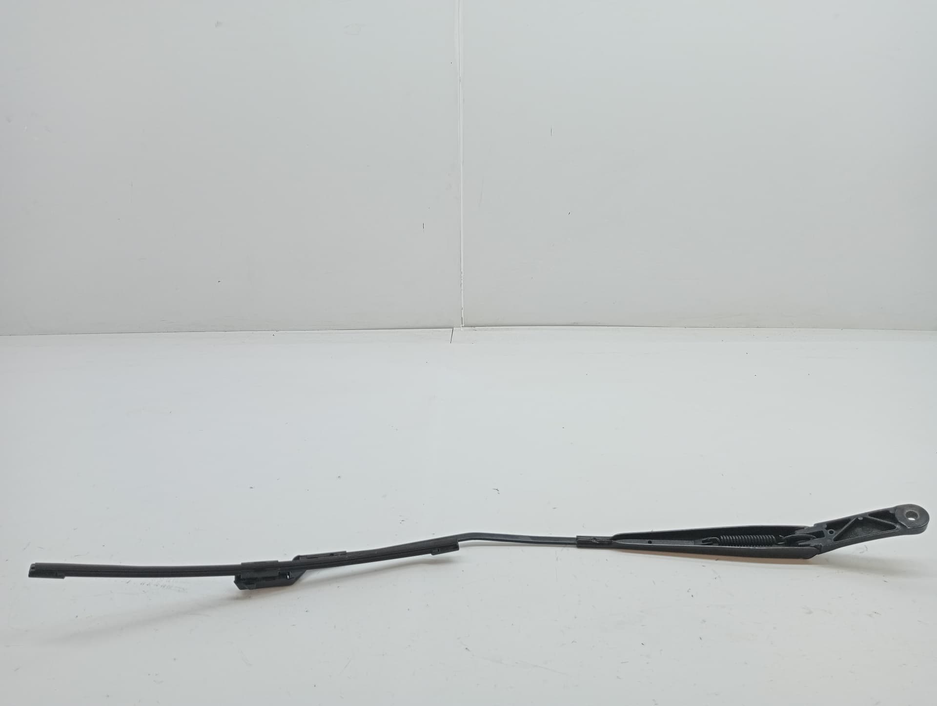 Brazo limpia delantero derecho SEAT TOLEDO (KG3) 2