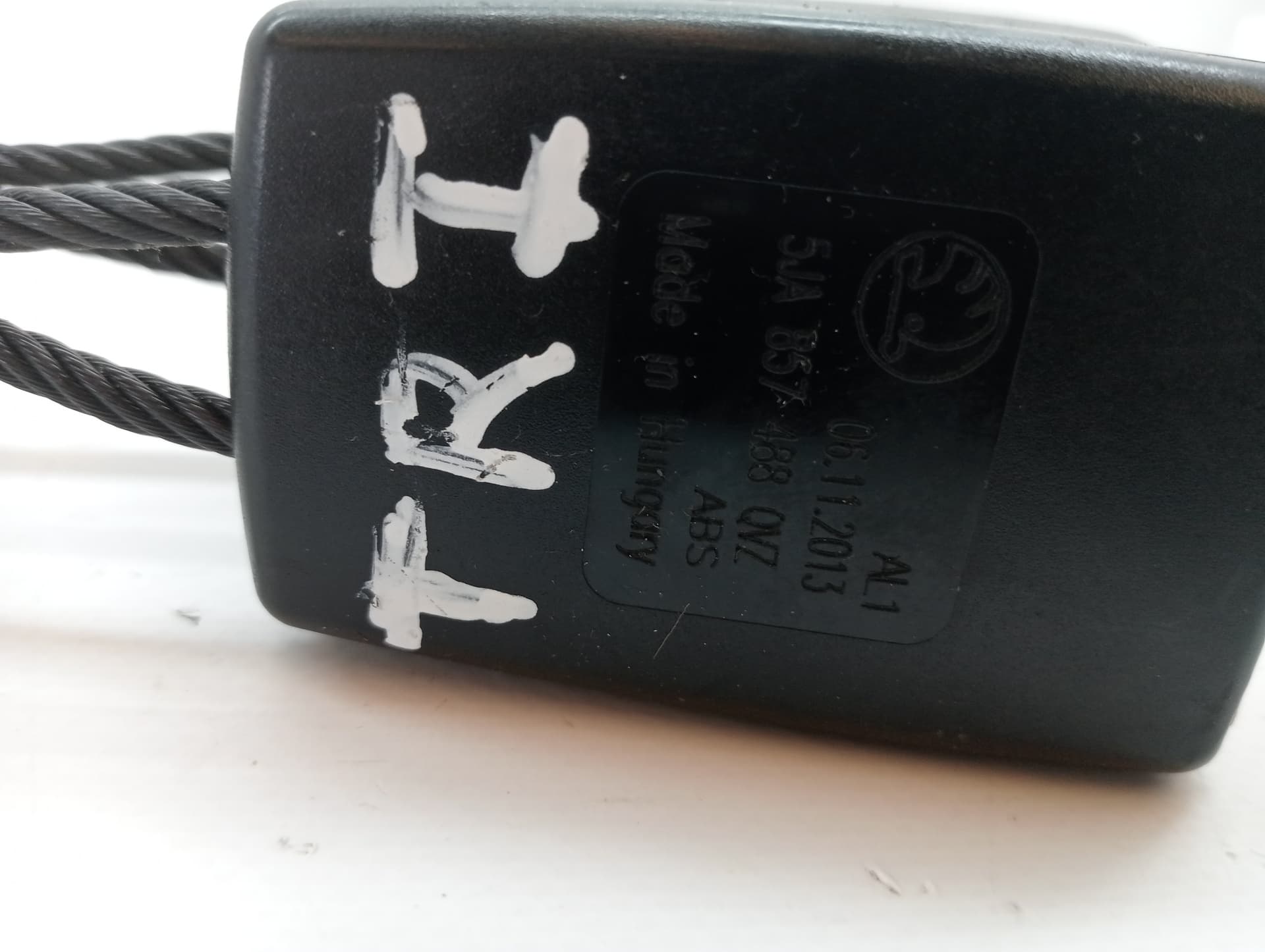 Enganche cinturon SEAT TOLEDO (KG3) 2