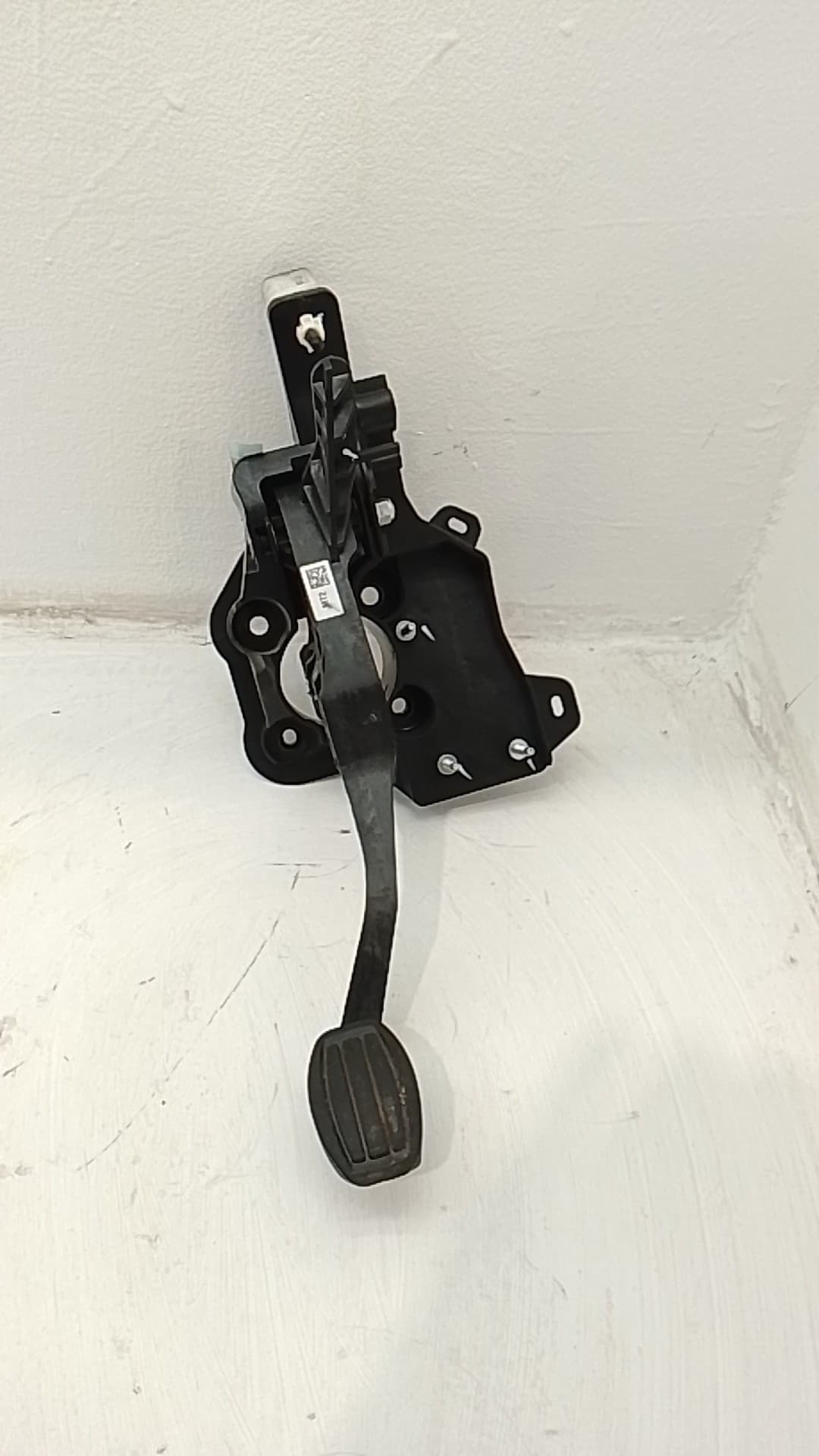 Pedal freno PEUGEOT 208 (P2)
