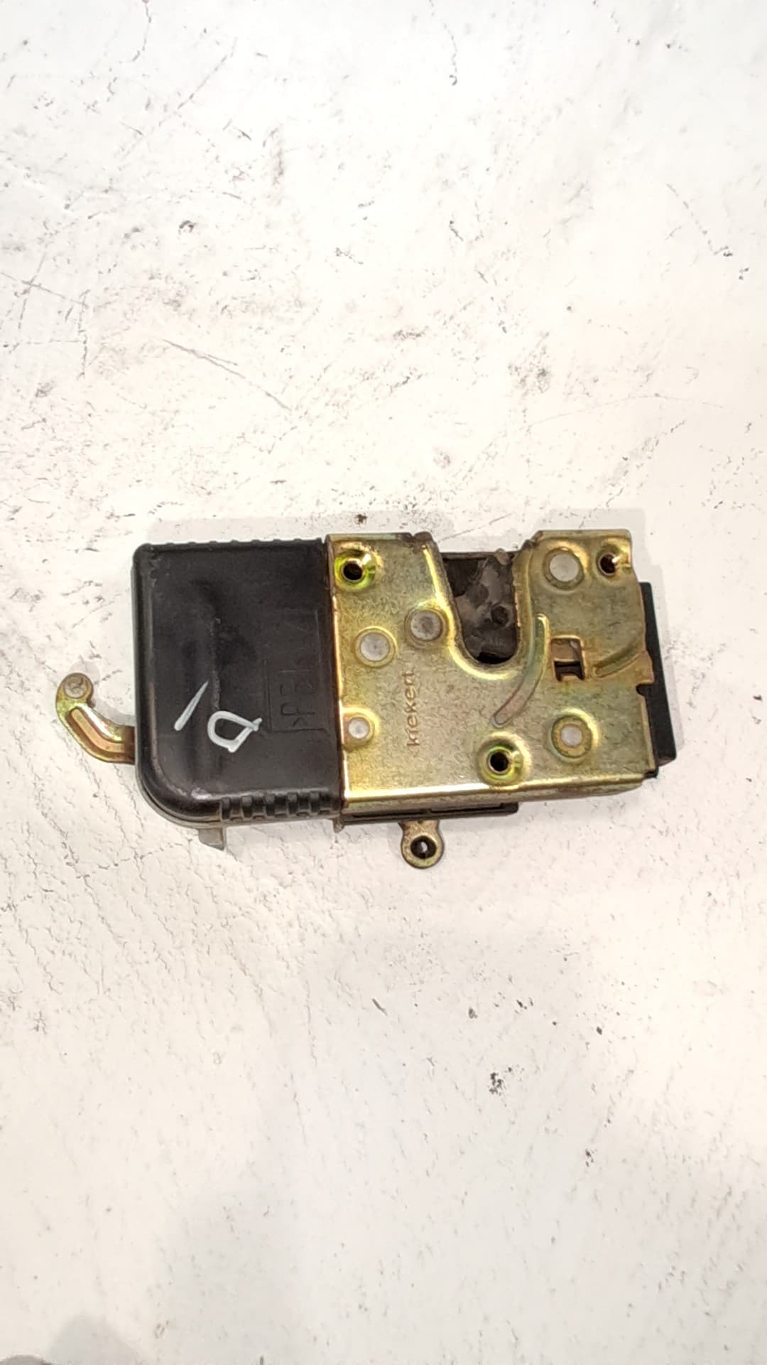 Cerradura puerta delantera izquierda CITROEN C8 3