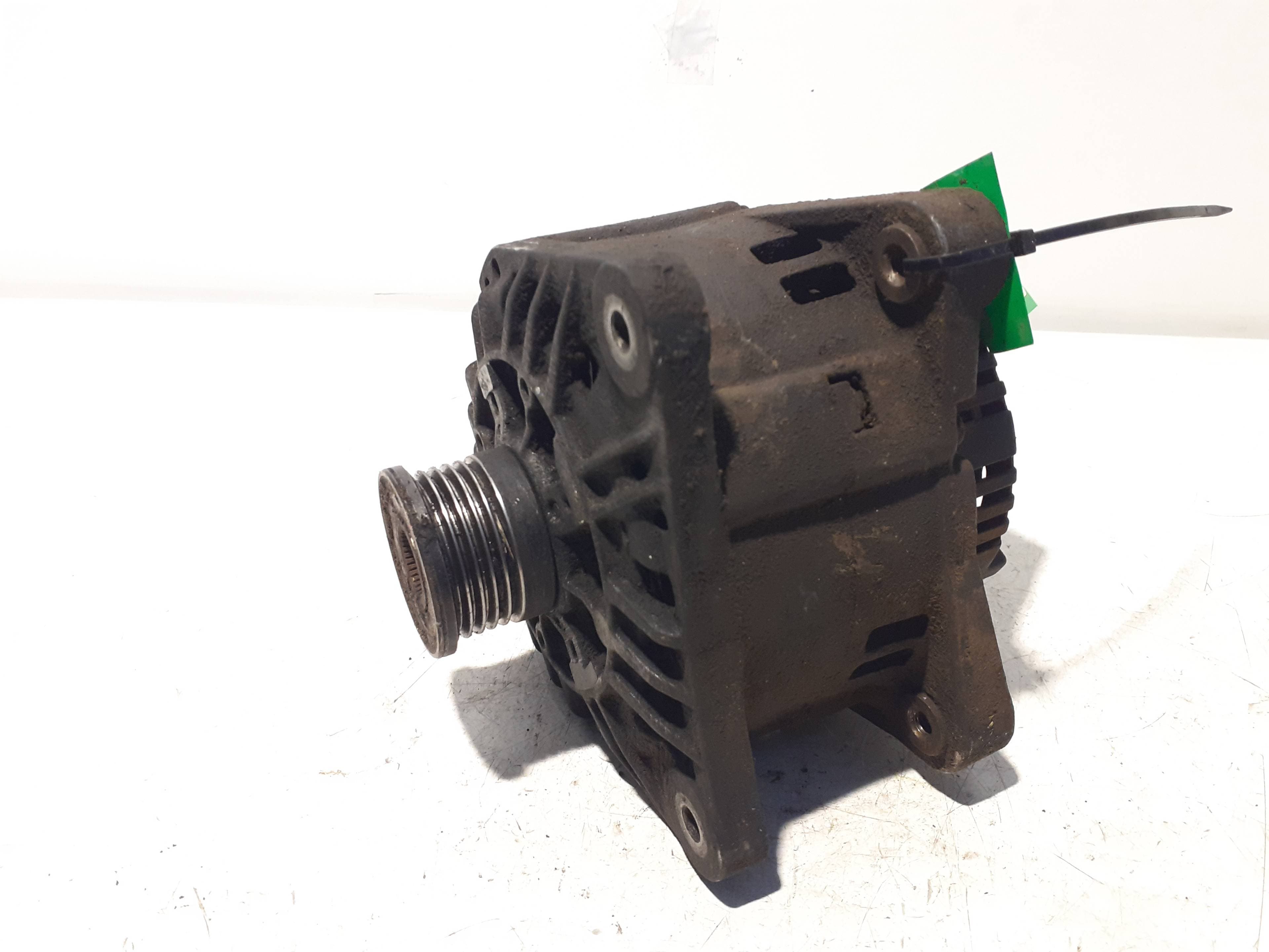 Alternador RENAULT TRAFIC COMBI (AB 4.01) 4