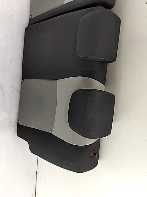 Cerradura asientos traseros TOYOTA YARIS (KSP9/SCP9/NLP9) 5