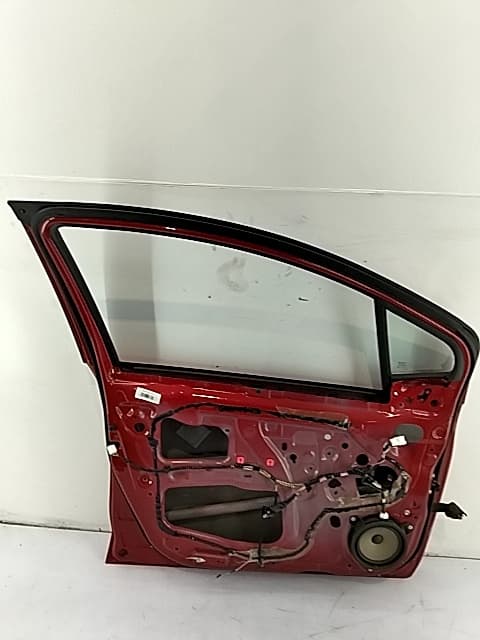 Puerta delantera izquierda TOYOTA YARIS (KSP9/SCP9/NLP9) 4