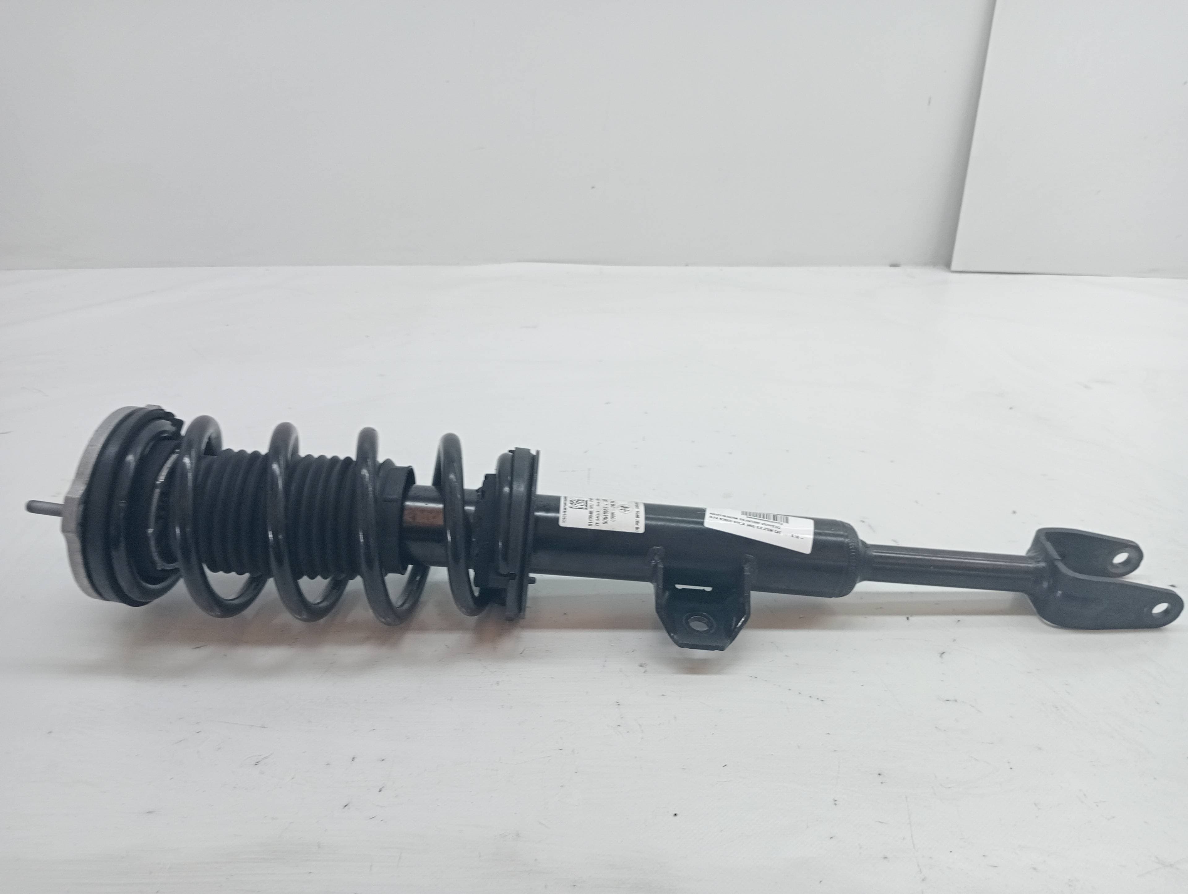 Amortiguador delantero izquierdo ALFA ROMEO STELVIO (630)