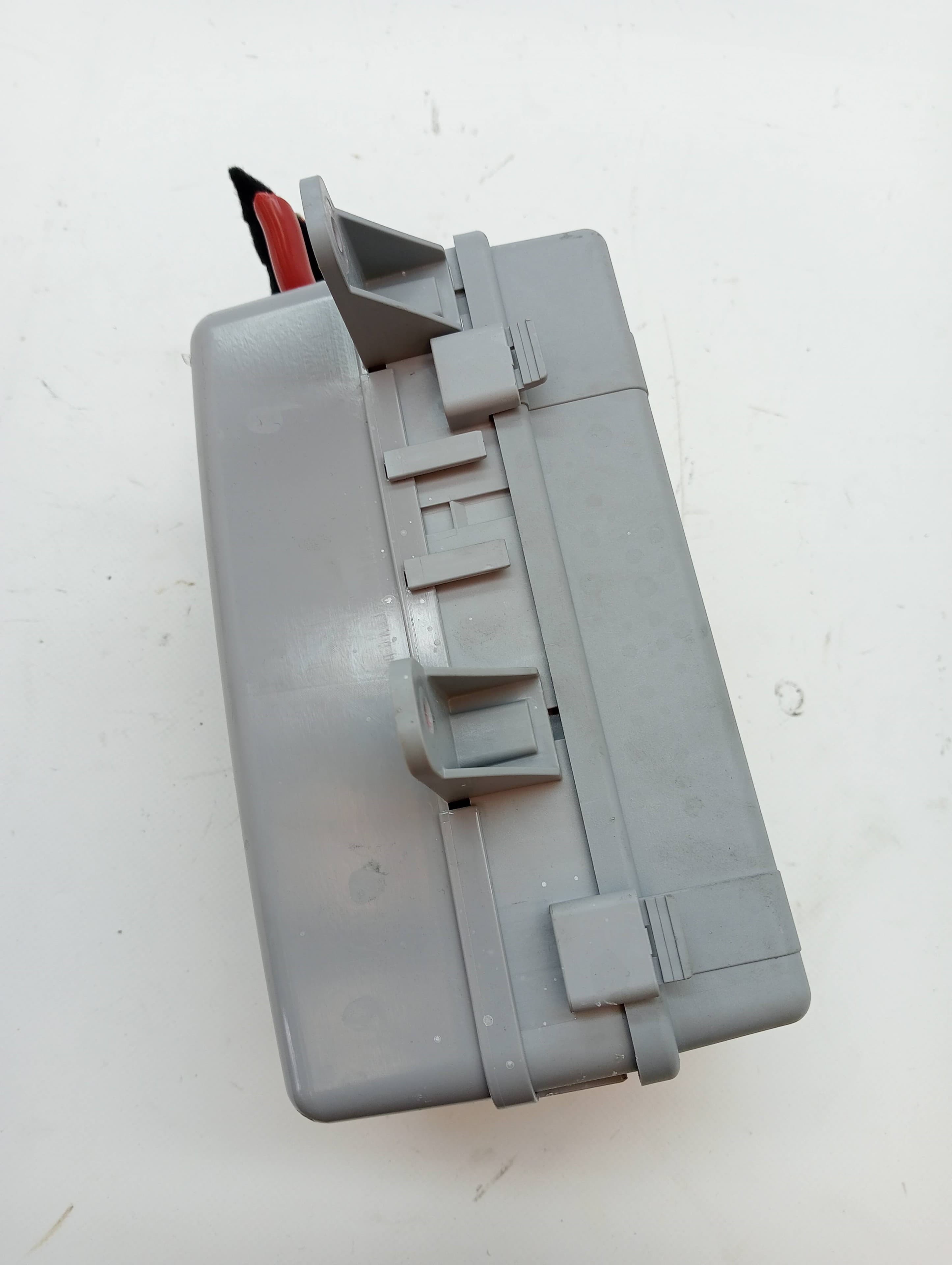 Caja reles / fusibles ALFA ROMEO STELVIO (630) 3