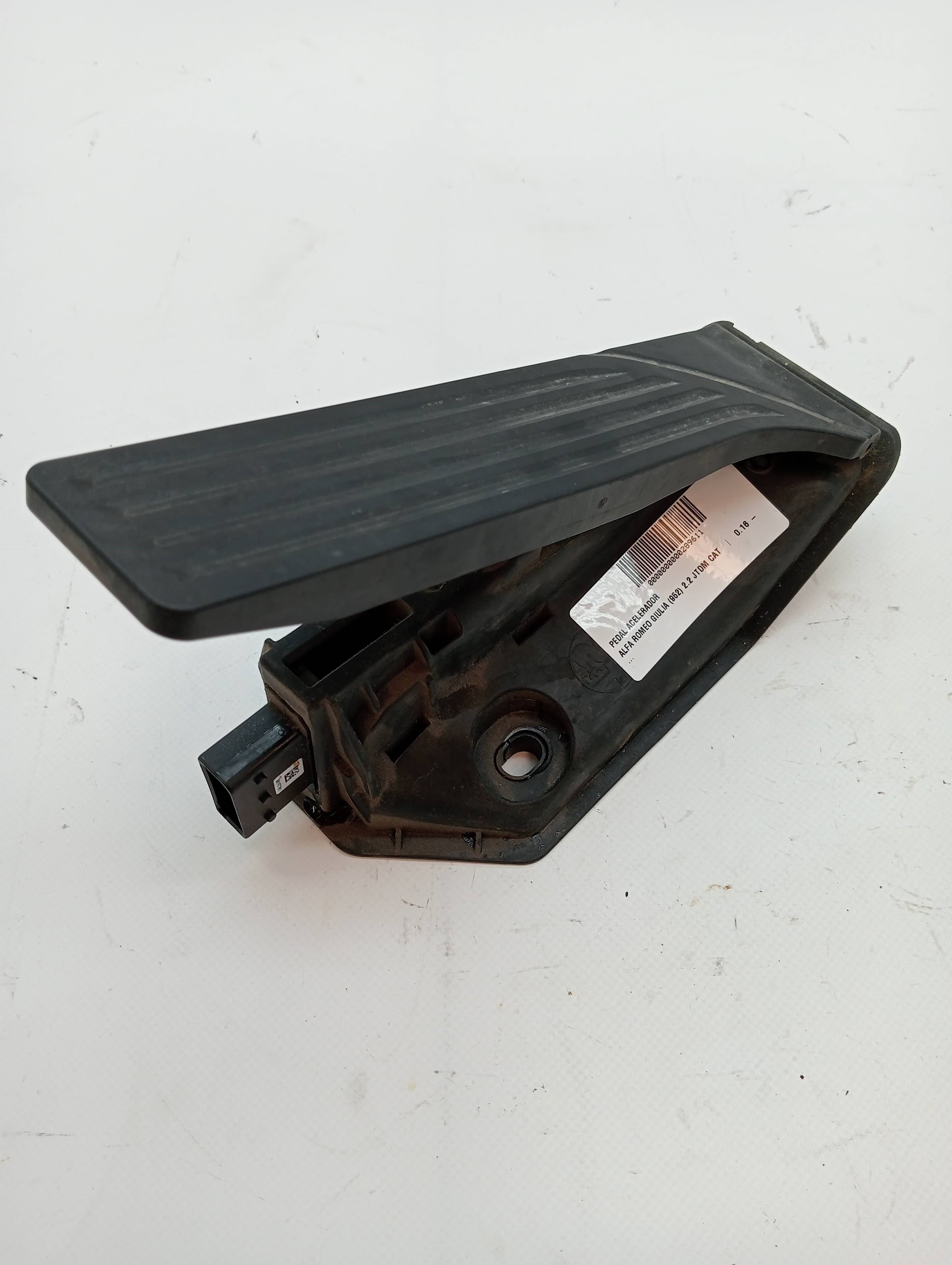 Pedal acelerador ALFA ROMEO STELVIO (630)