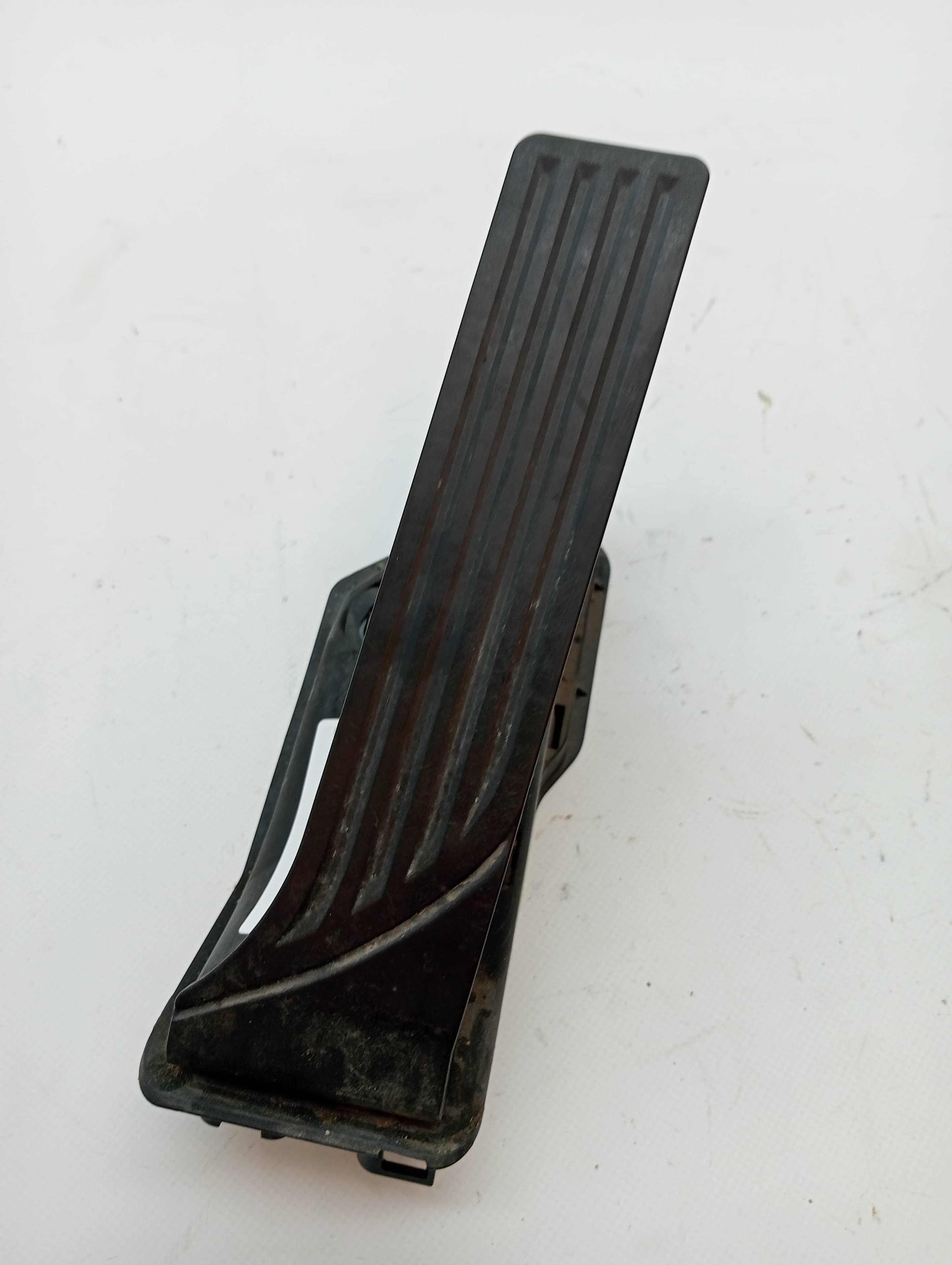 Pedal acelerador ALFA ROMEO STELVIO (630) 3