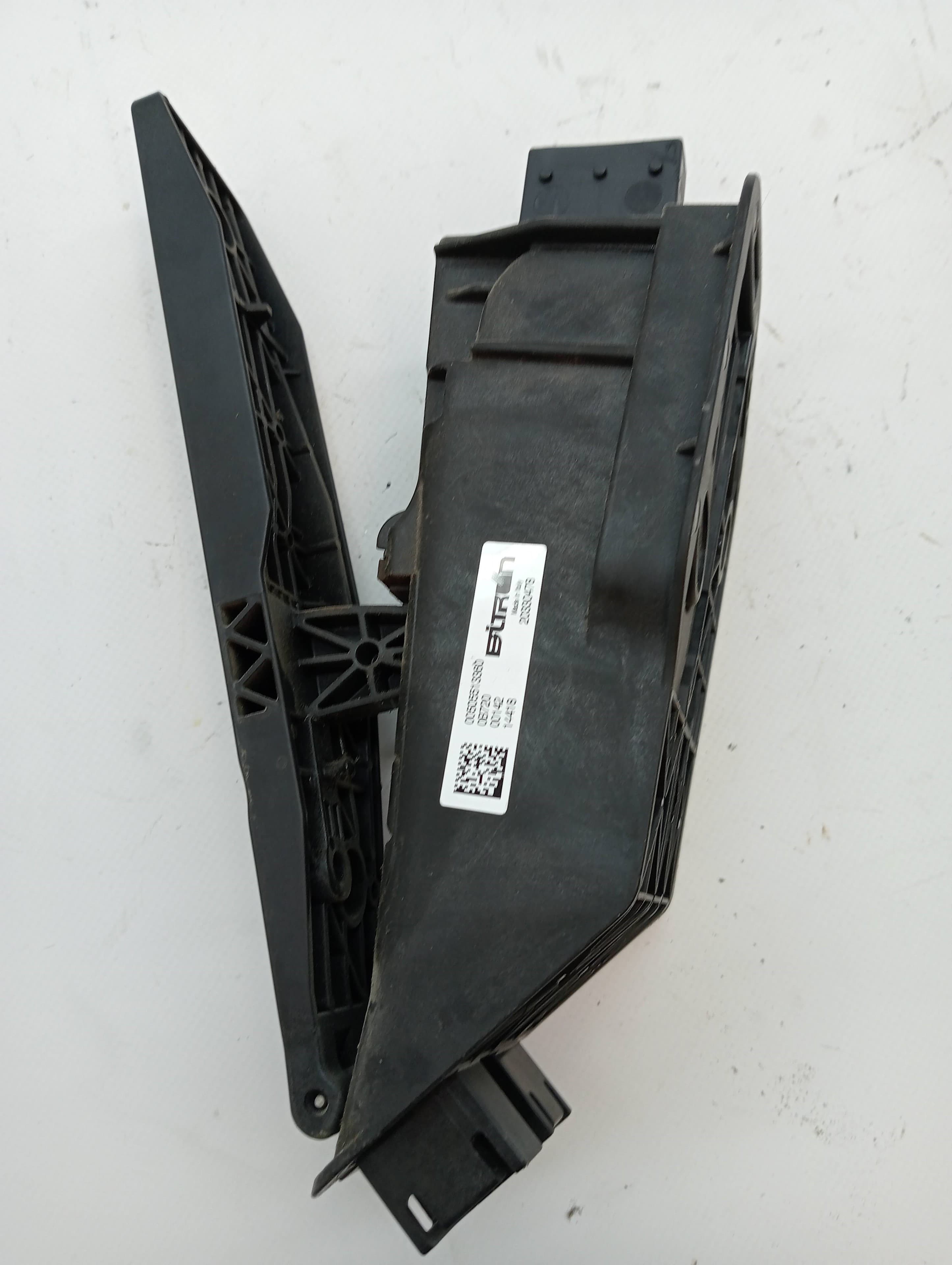 Pedal acelerador ALFA ROMEO STELVIO (630) 2