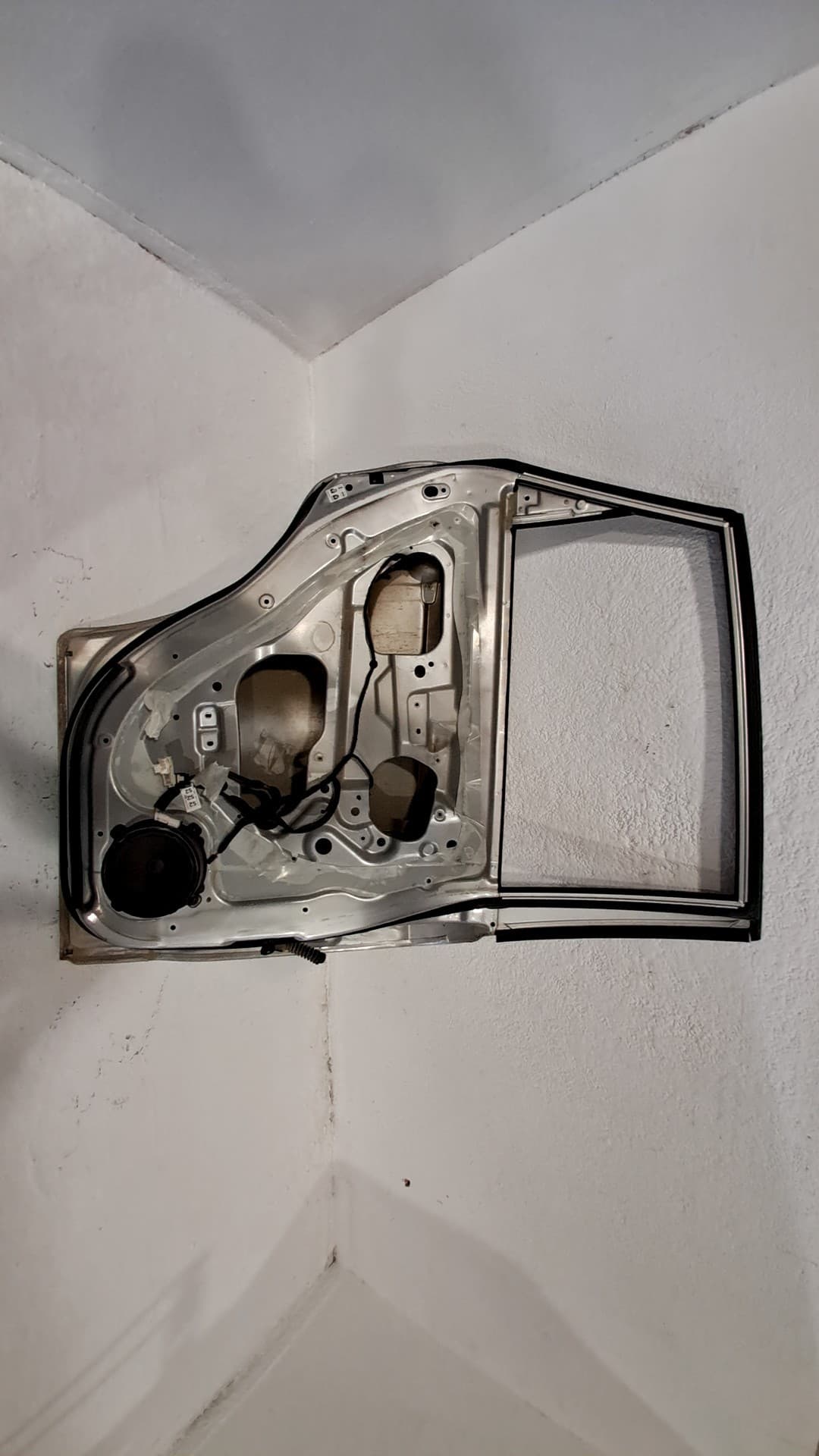 Puerta trasera izquierda CHEVROLET CAPTIVA 2