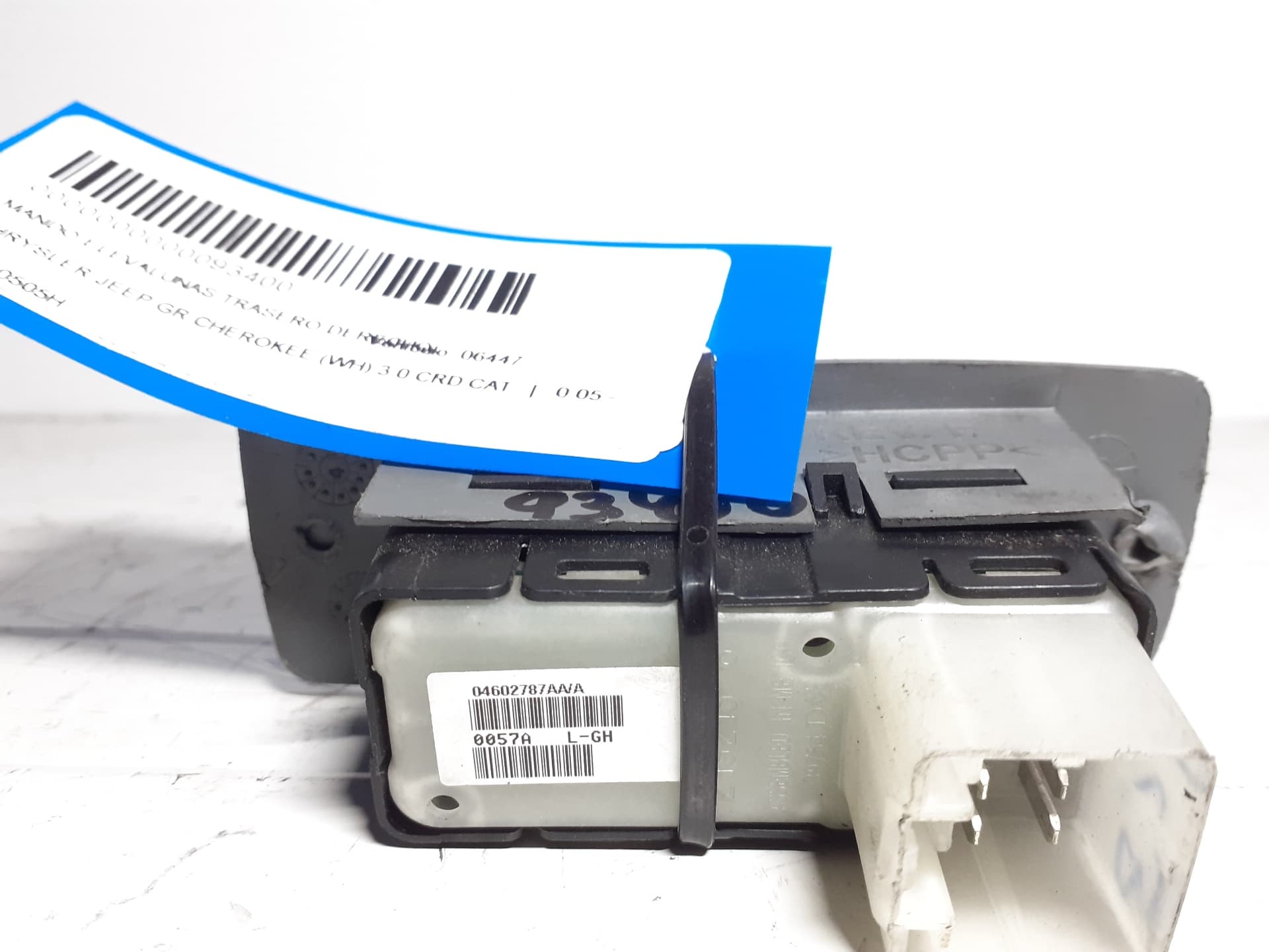 Mando elevalunas trasero derecho CHRYSLER JEEP GR.CHEROKEE (WH) 4