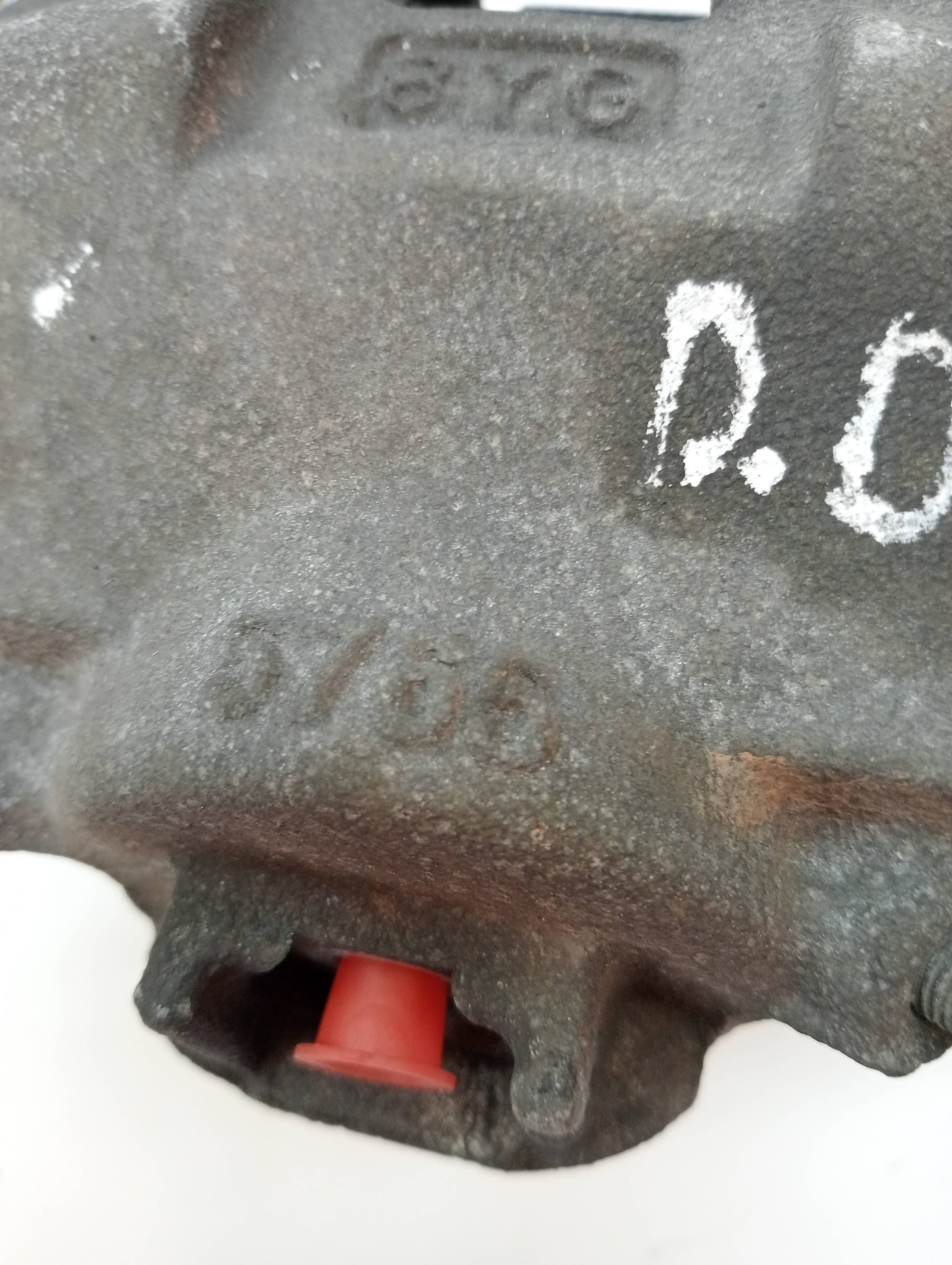 Recambio RENAULT MEGANE IV BERLINA 5P ref. 410018526R 2