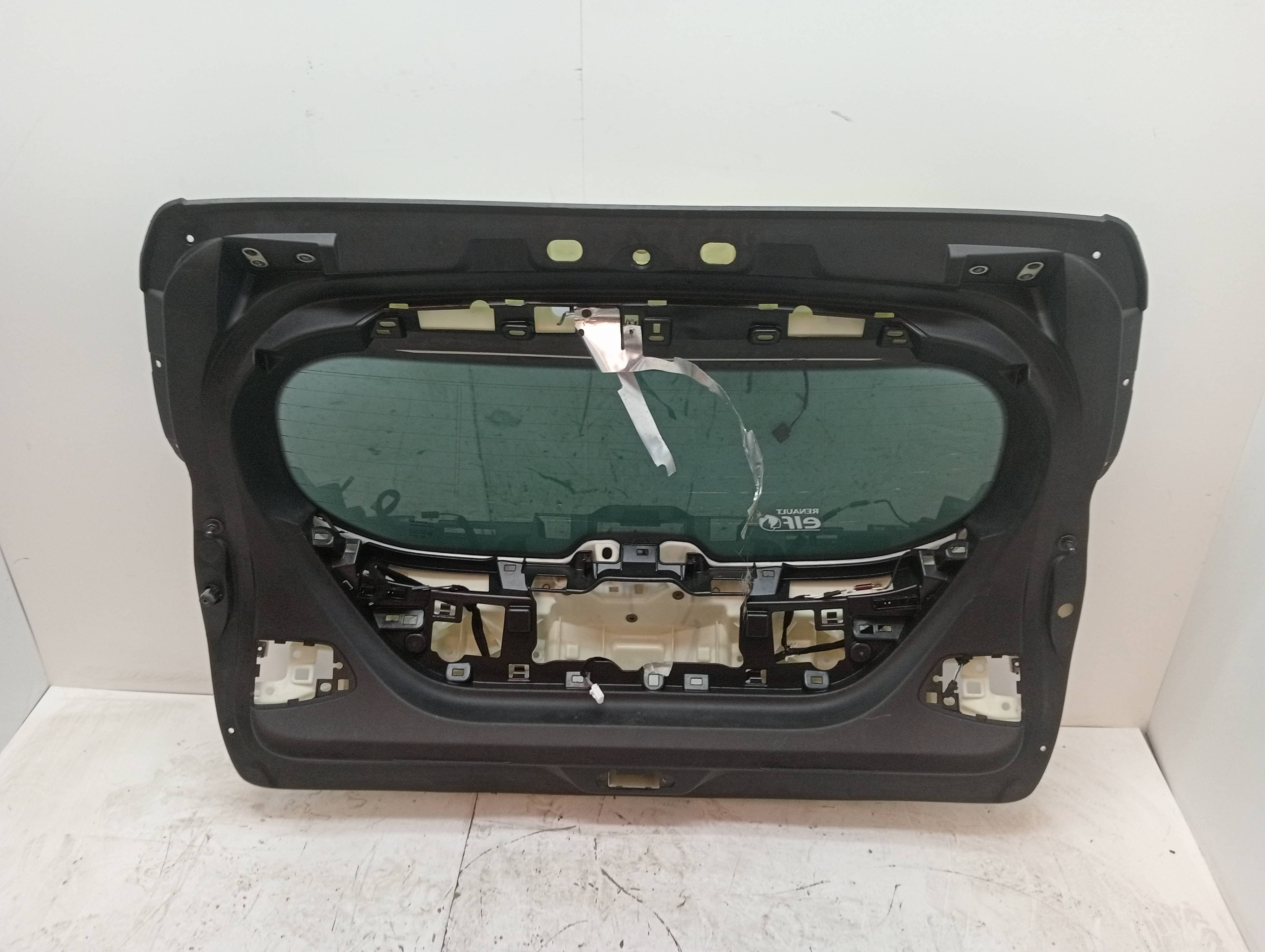 Porton trasero RENAULT MEGANE IV BERLINA 5P 2