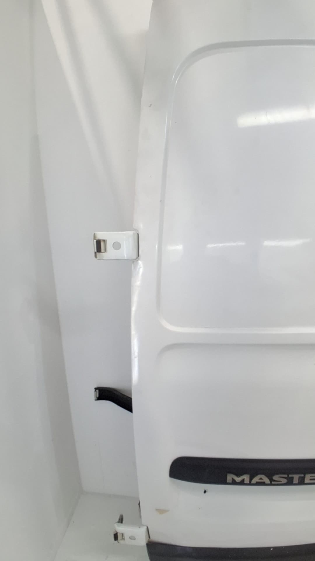 Puerta trasera izquierda RENAULT MASTER II PHASE 2 COMBI 5