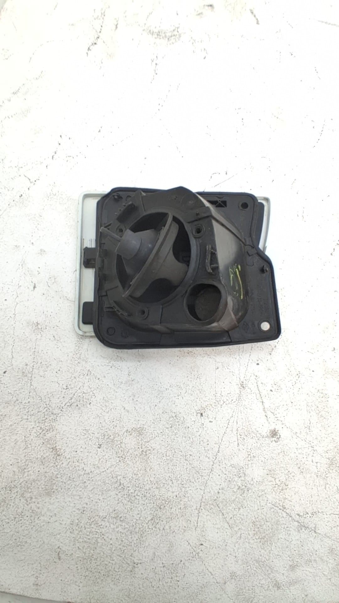 Tapa exterior combustible RENAULT MASTER II PHASE 2 COMBI 2