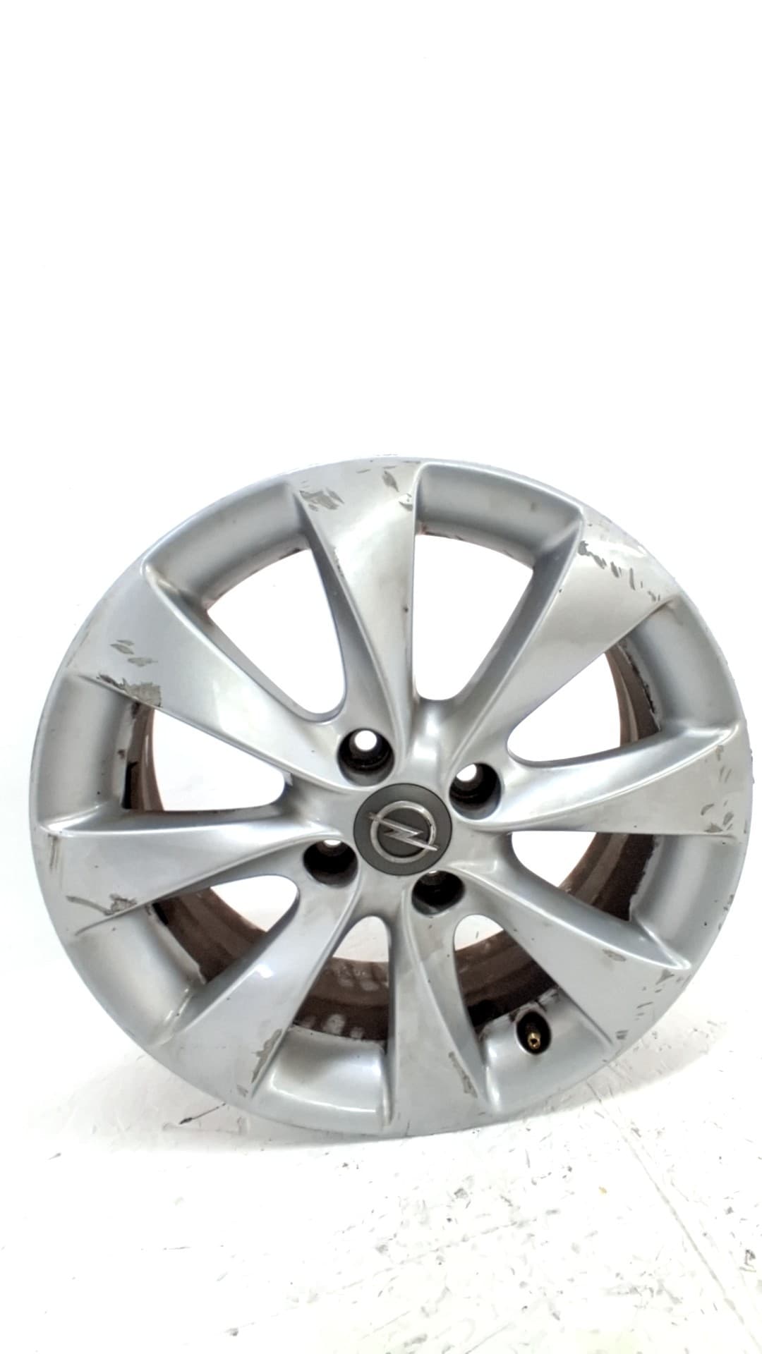 Llanta OPEL CORSA E