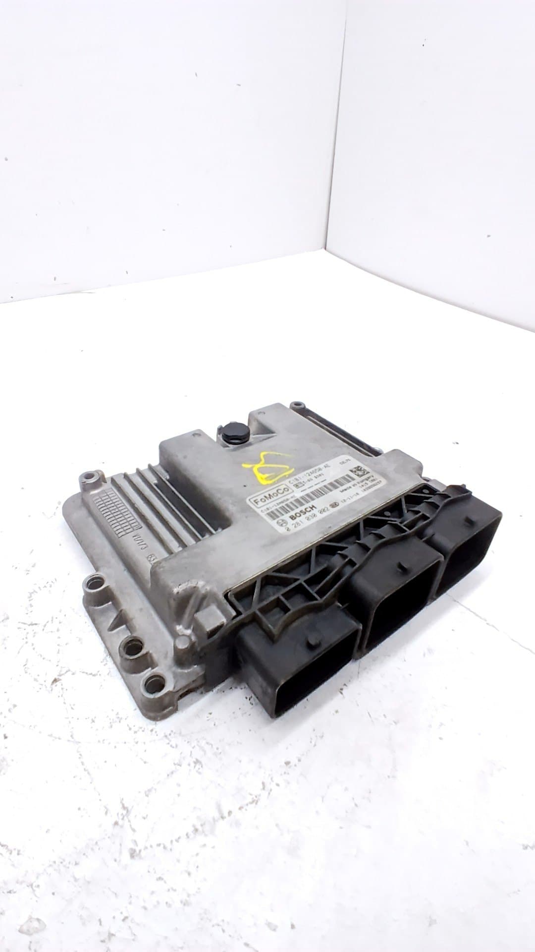 Centralita motor uce FORD FIESTA VI VAN