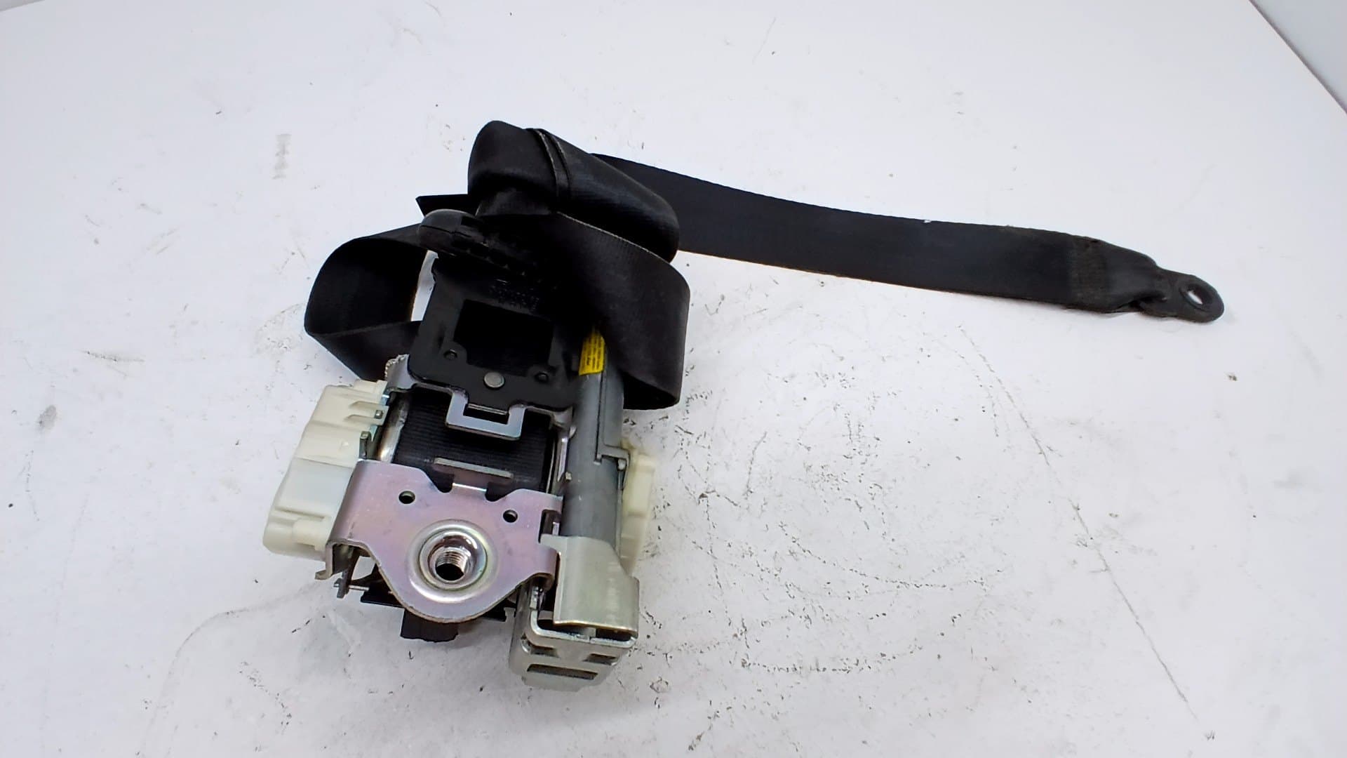 Cinturon seguridad delantero derecho FORD FIESTA VI VAN 2