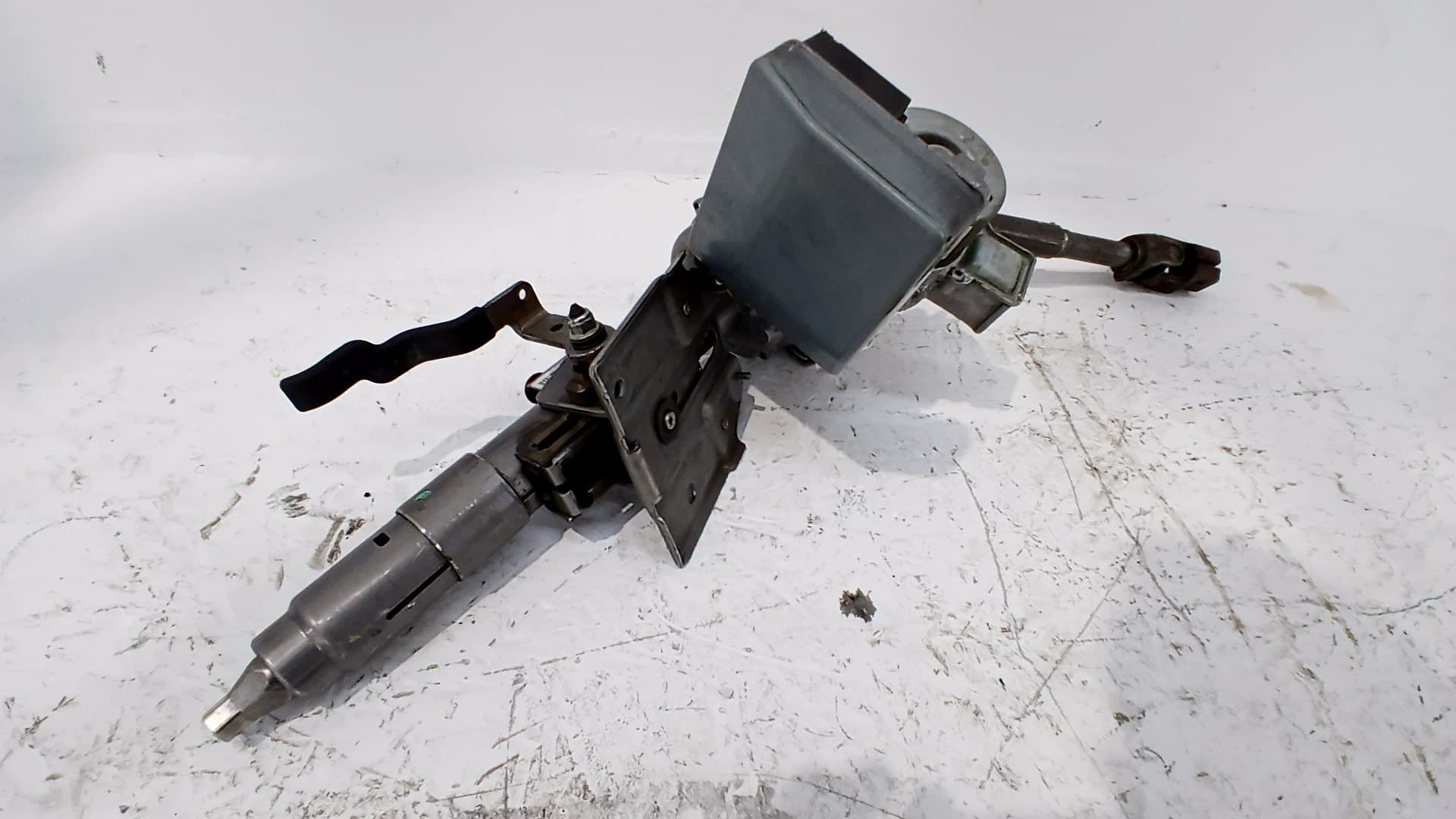 Columna direccion FORD FIESTA VI VAN 5