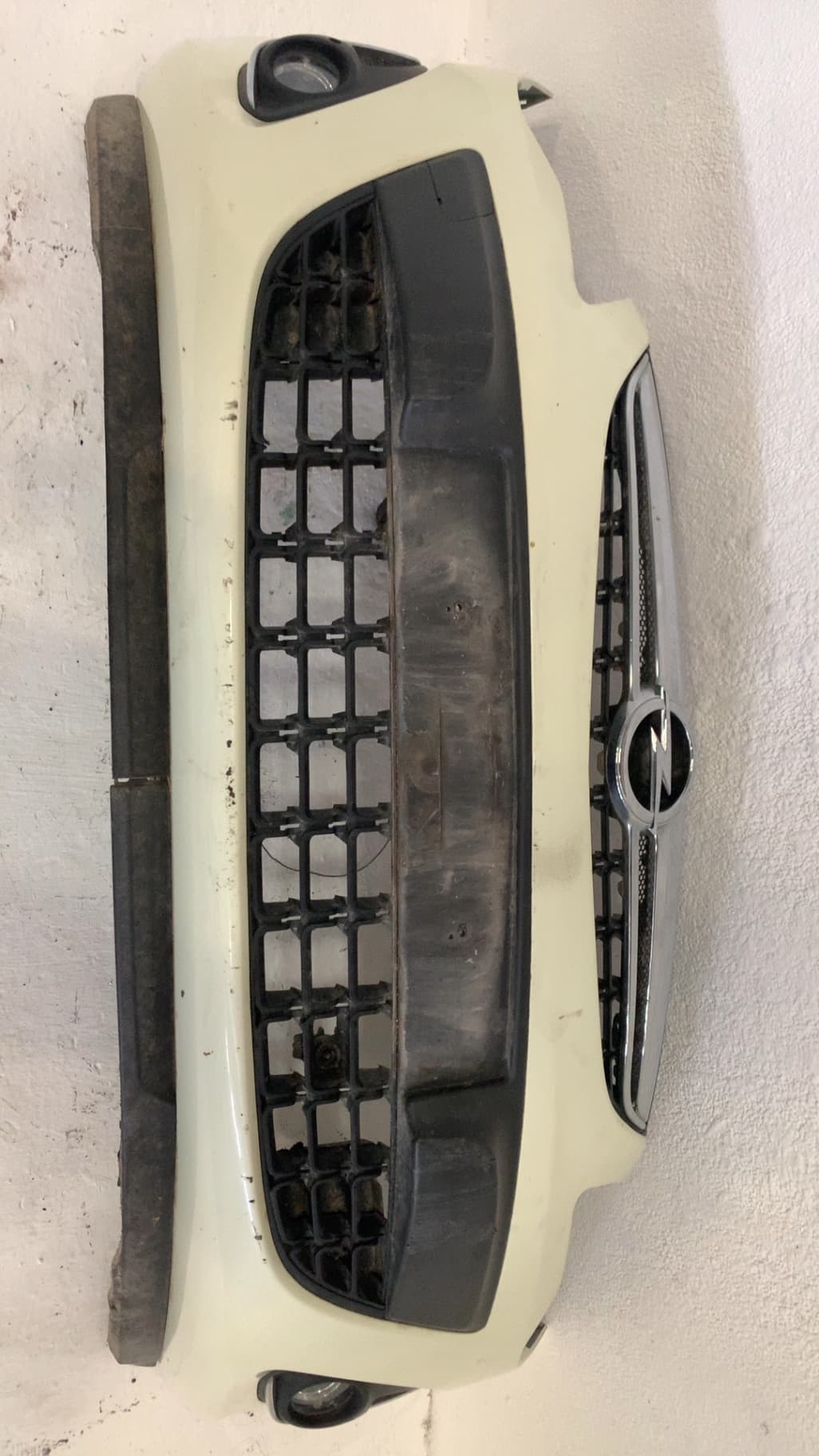 Paragolpes delantero OPEL CORSA D