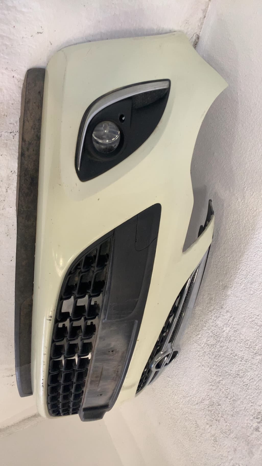 Paragolpes delantero OPEL CORSA D 4