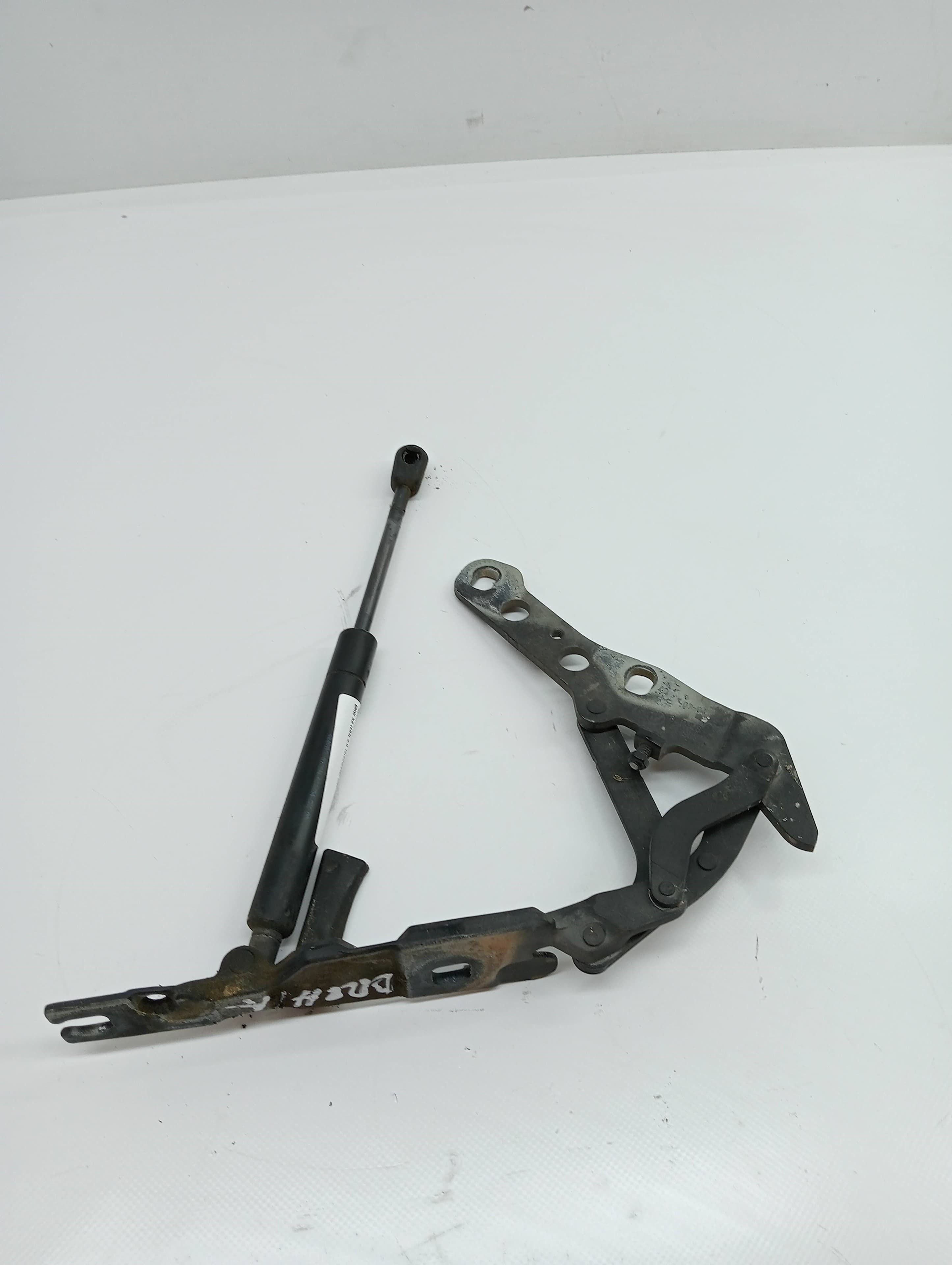 Amortiguadores capo BMW X3 (E83) 3