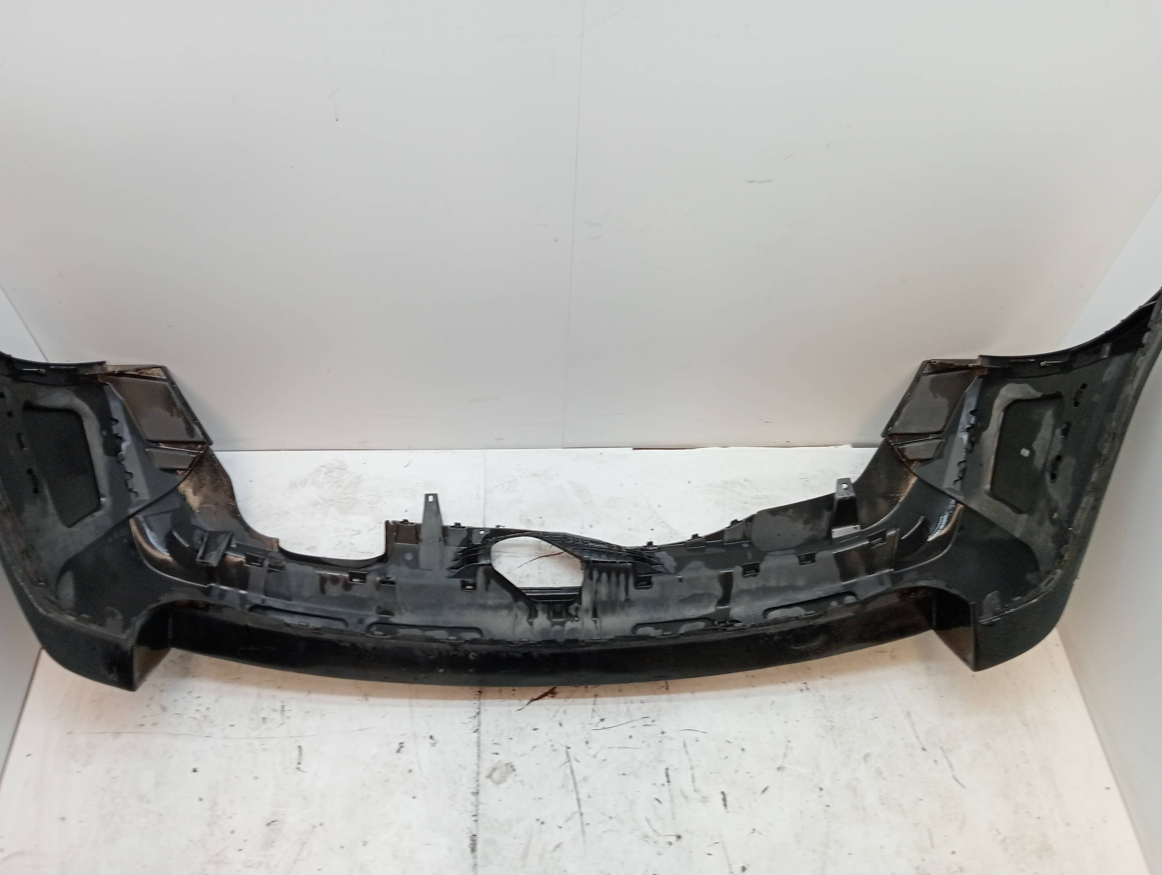 Paragolpes trasero BMW X3 (E83) 3