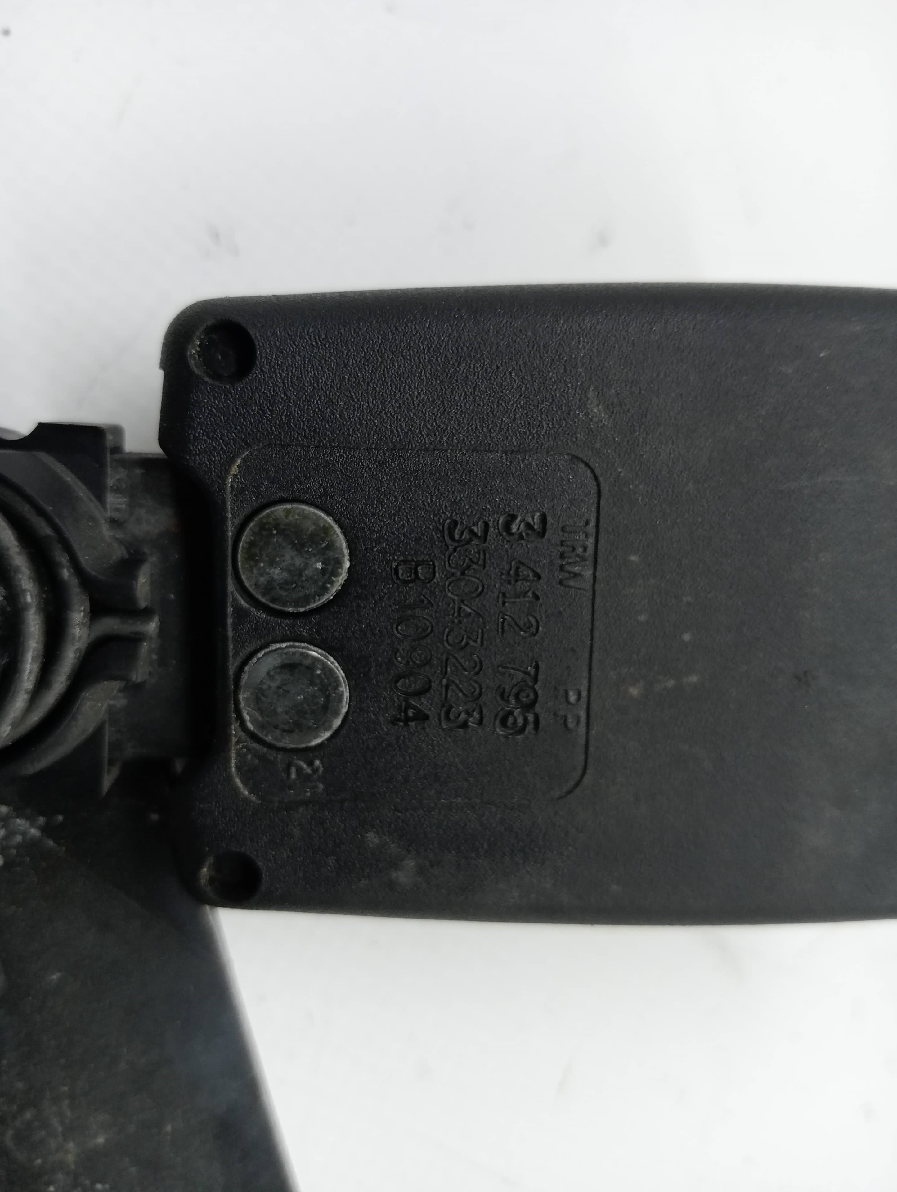 Enganche cinturon BMW X3 (E83) 2
