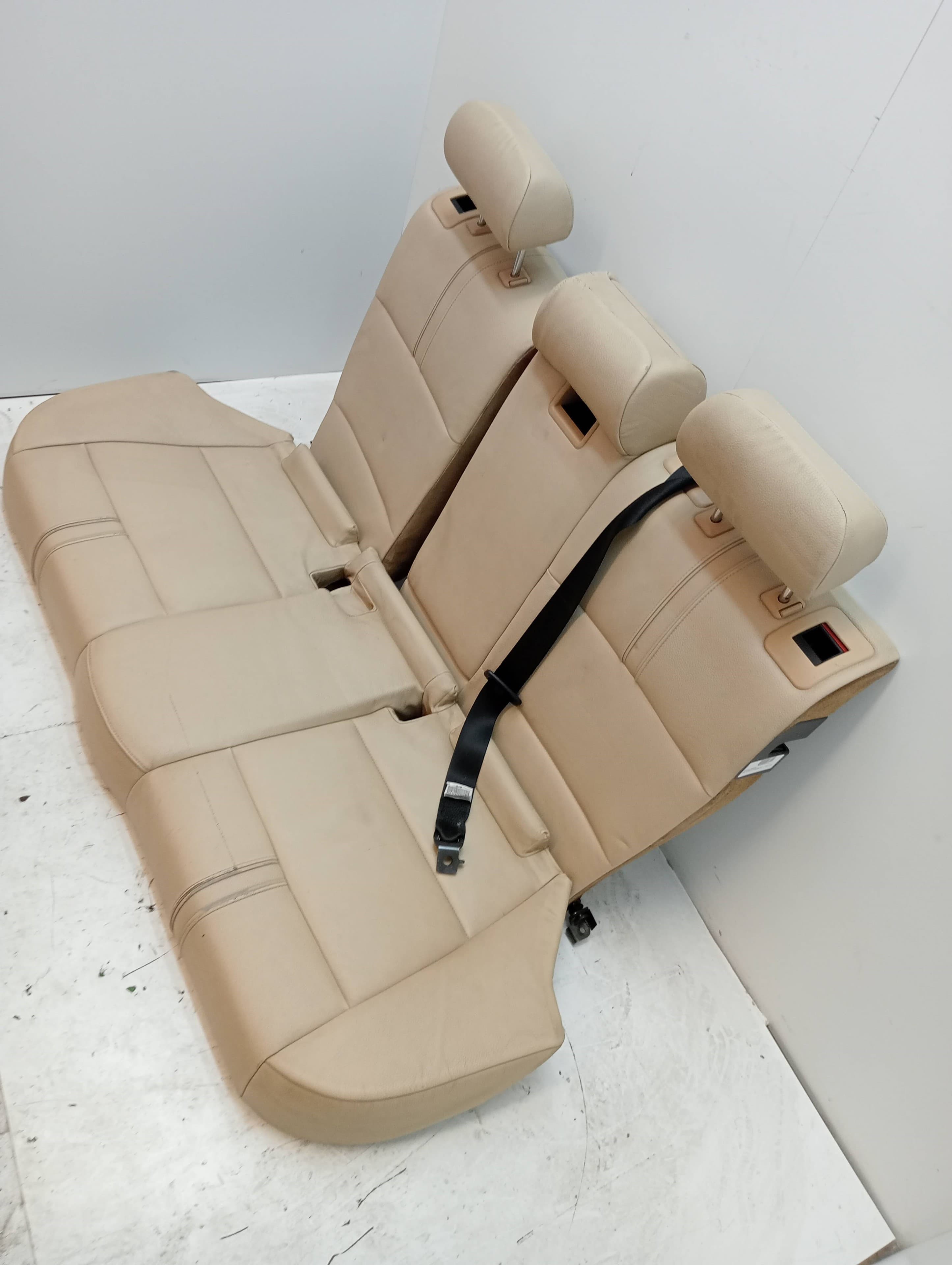 Cerradura asientos traseros BMW X3 (E83) 2