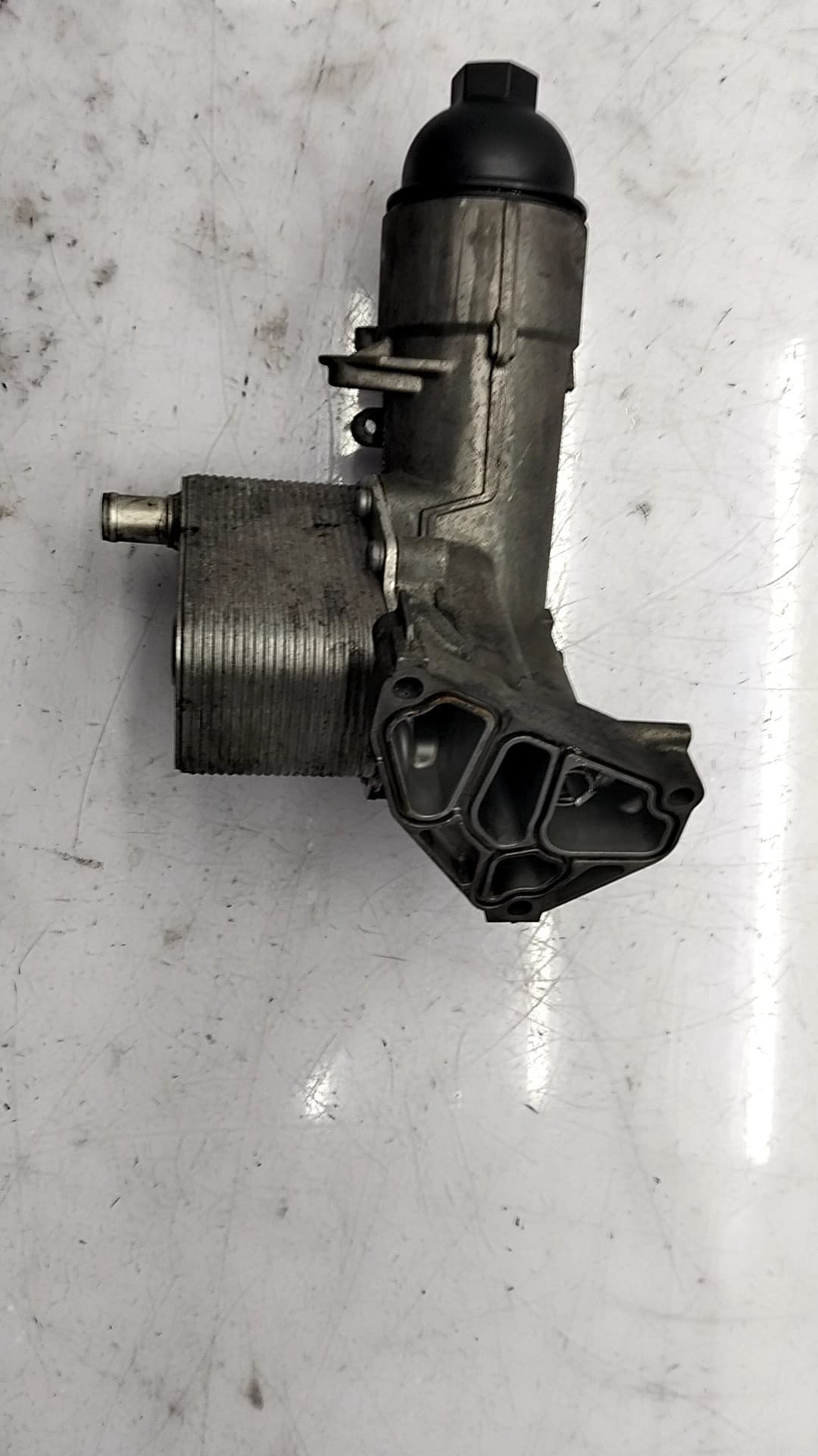 Soporte filtro aceite BMW X3 (E83) 2