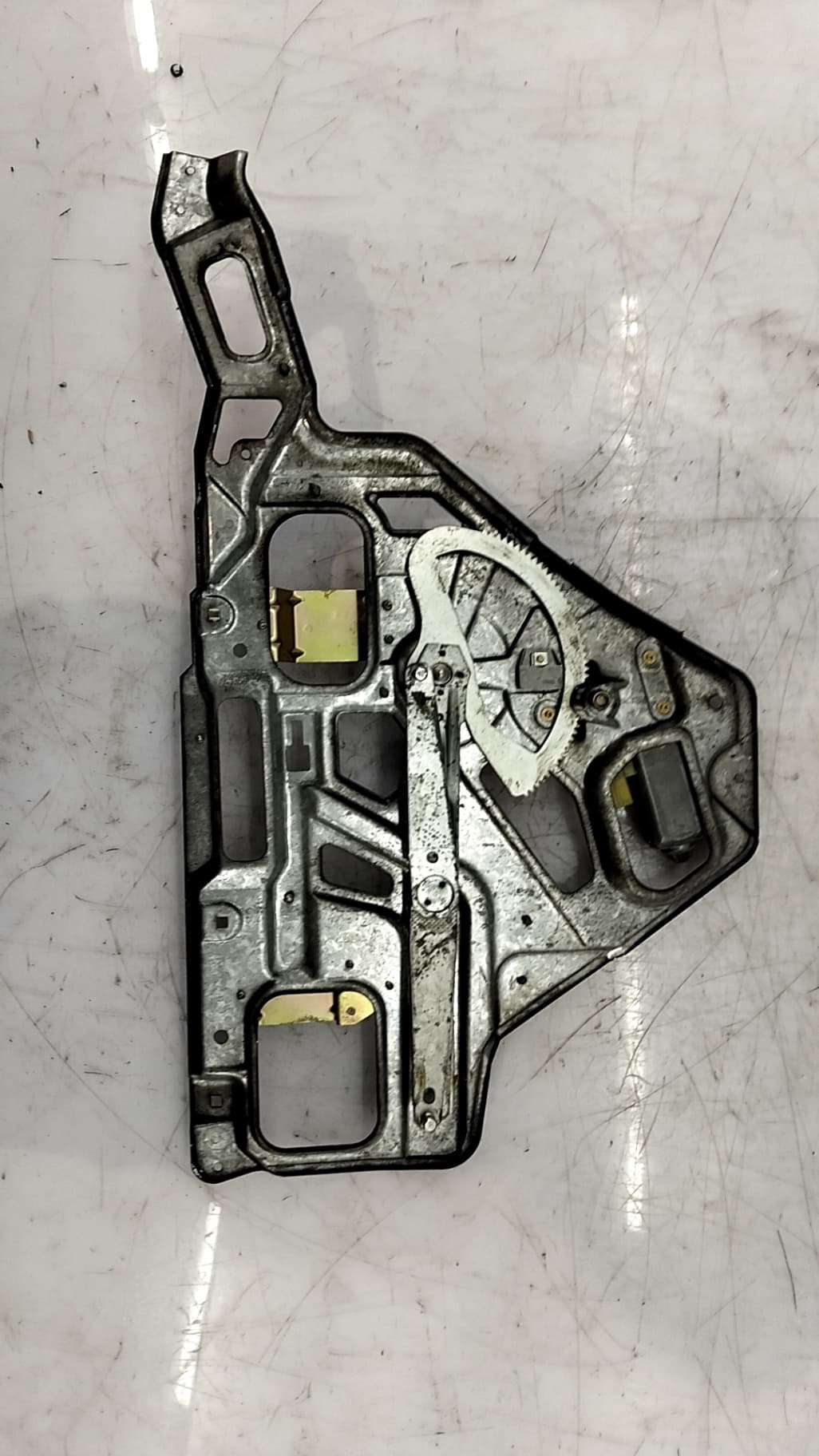 Elevalunas trasero derecho LAND ROVER RANGE ROVER (LP) 2