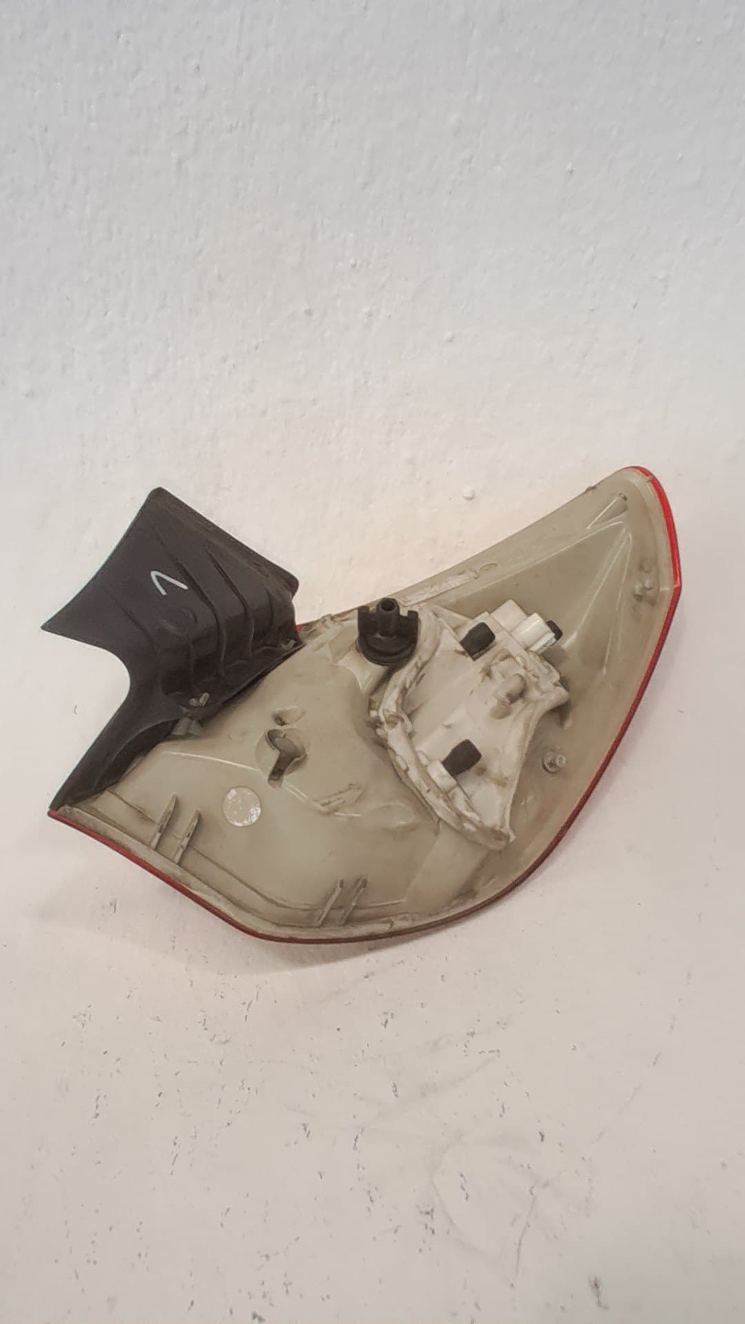 Piloto trasero izquierdo OPEL ASTRA J LIM 3
