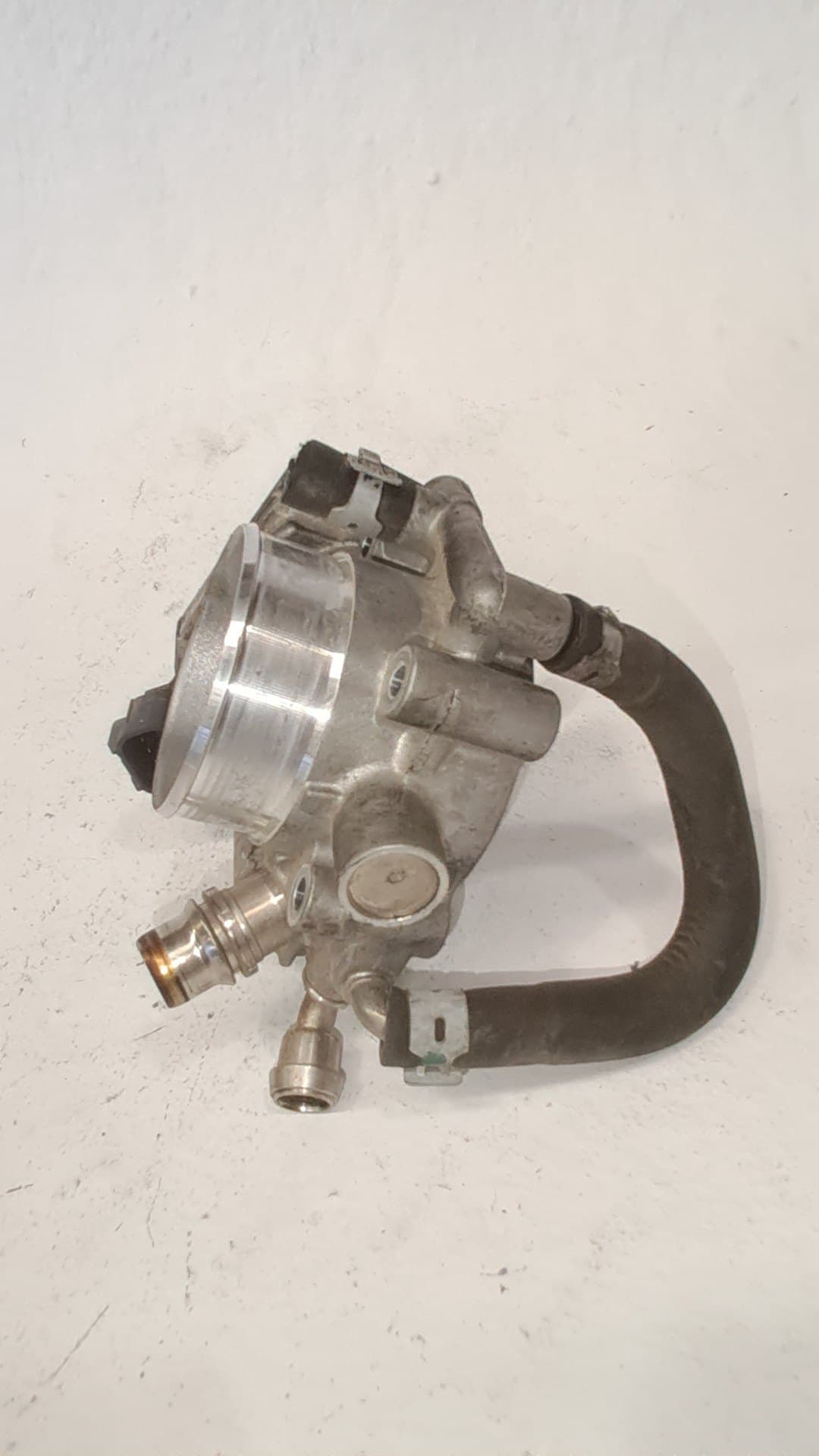 Caja mariposa OPEL ASTRA J LIM 2