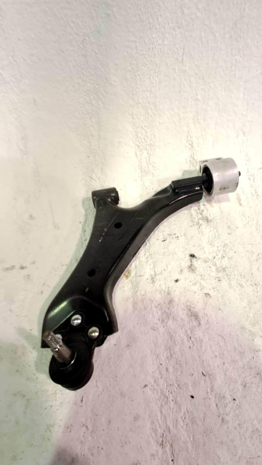 Brazo suspension inferior delantero izquierdo CHEVROLET CAPTIVA