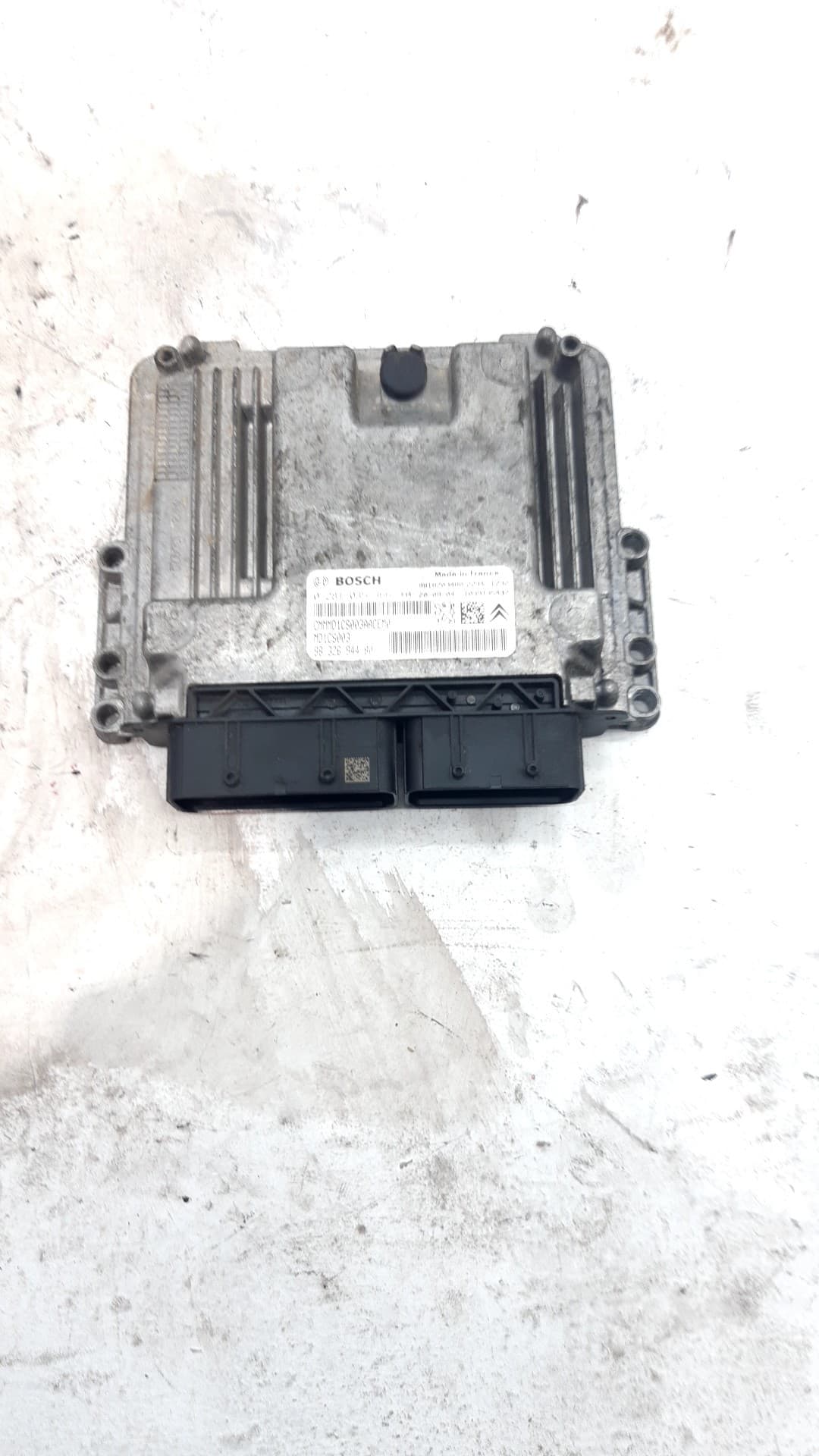 Centralita motor uce OPEL VIVARO FURGÓN