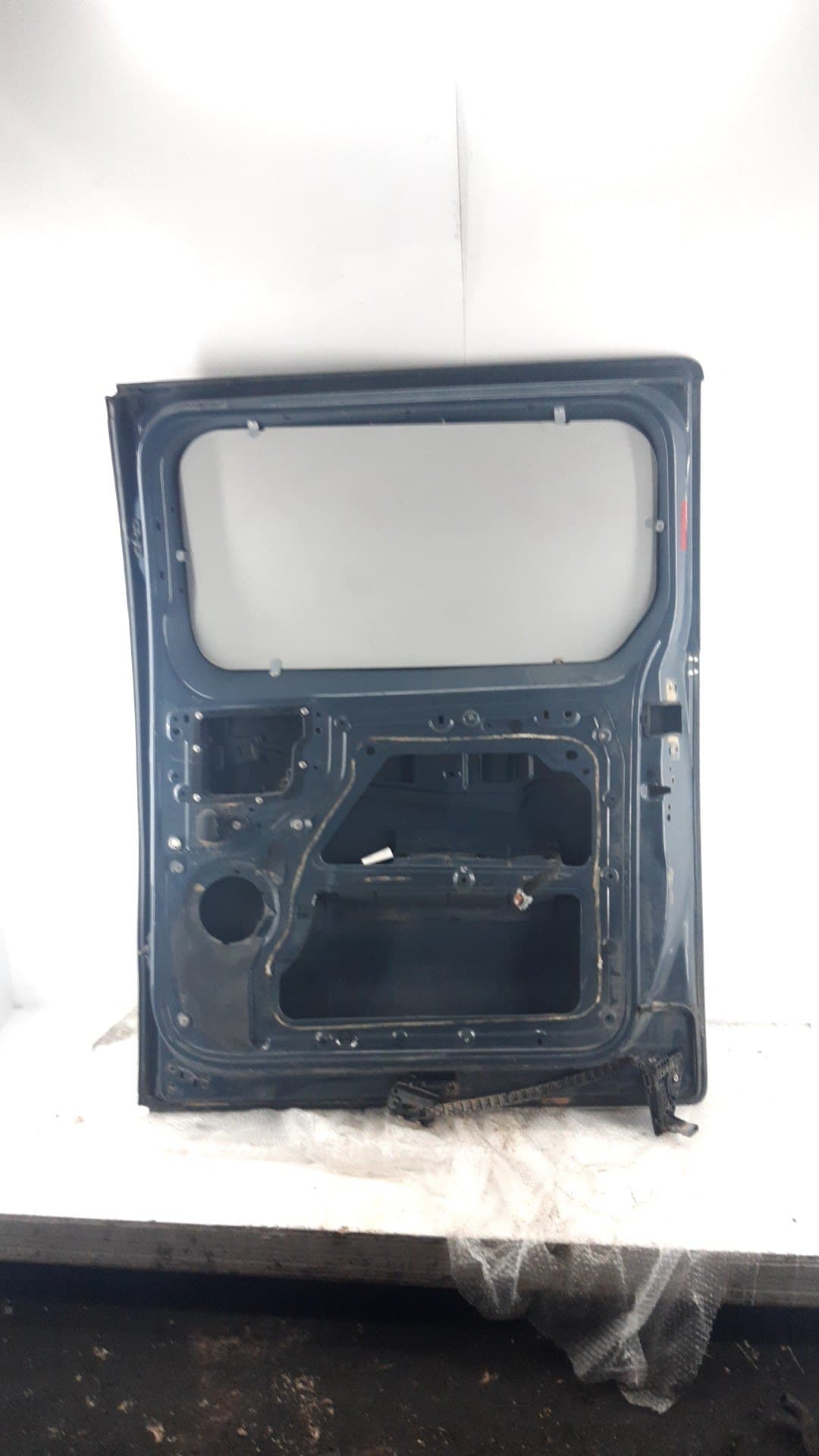 Puerta lateral corredera derecha OPEL VIVARO FURGÓN 2