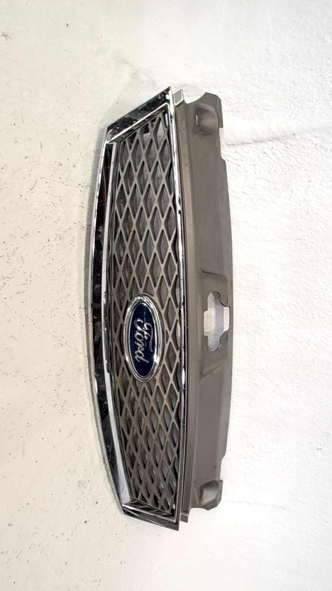 Rejilla delantera FORD MONDEO III (B5Y)
