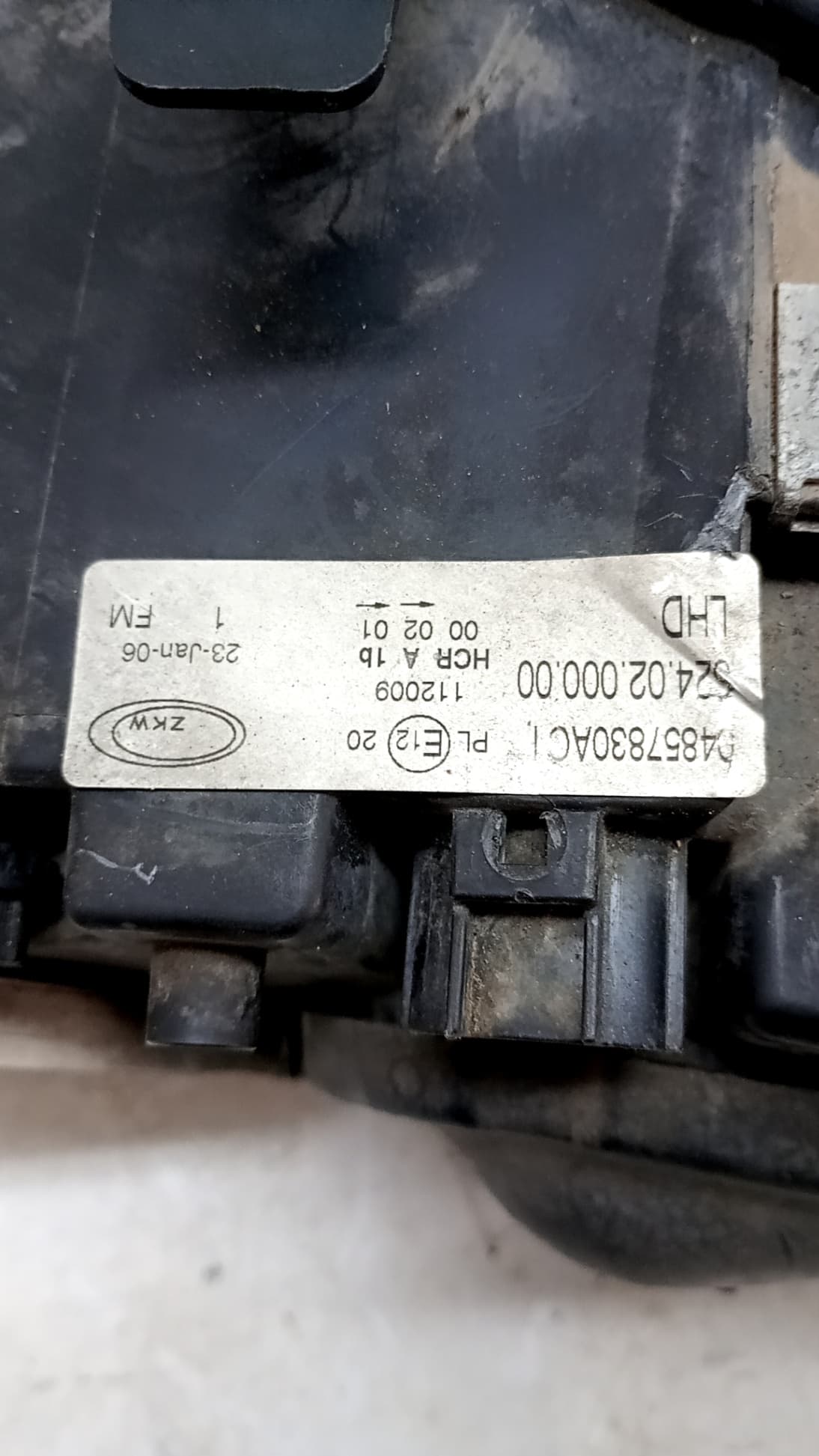Faro derecho CHRYSLER GRAND VOYAGER 2