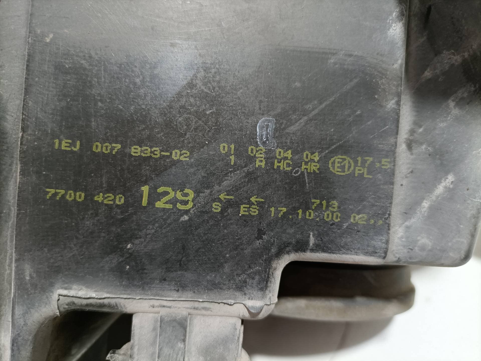 Faro derecho RENAULT LAGUNA (B56) 4