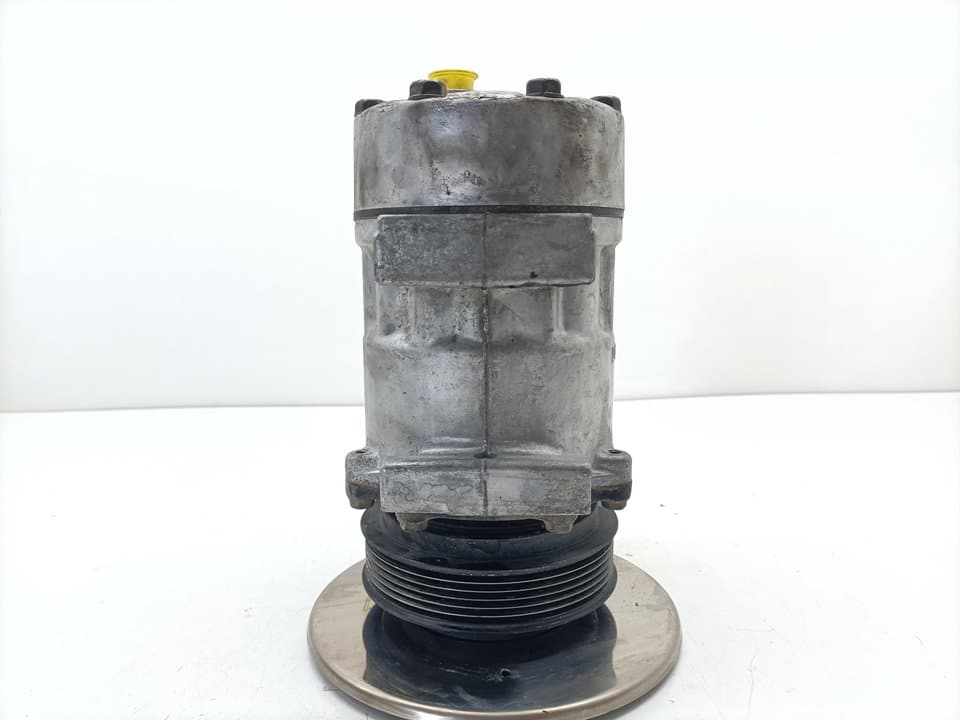 Recambio RENAULT LAGUNA (B56) ref. 7700111289 4