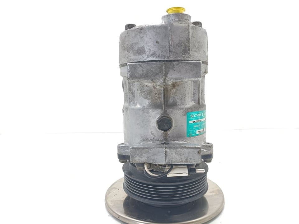 Recambio RENAULT LAGUNA (B56) ref. 7700111289 3