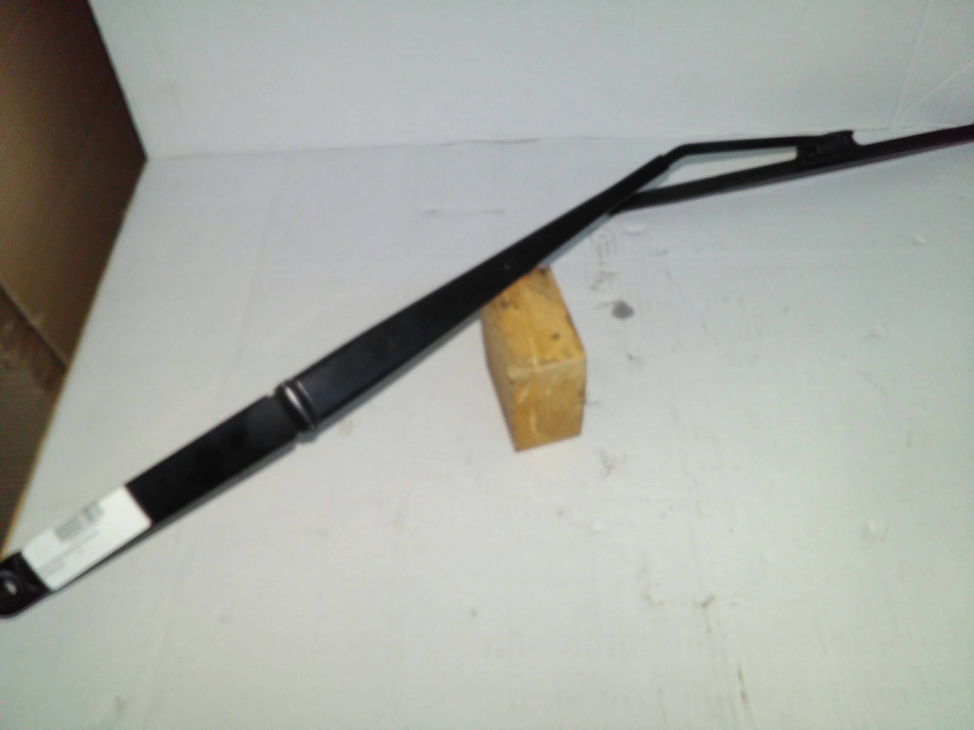Brazo limpia delantero derecho NISSAN LEAF