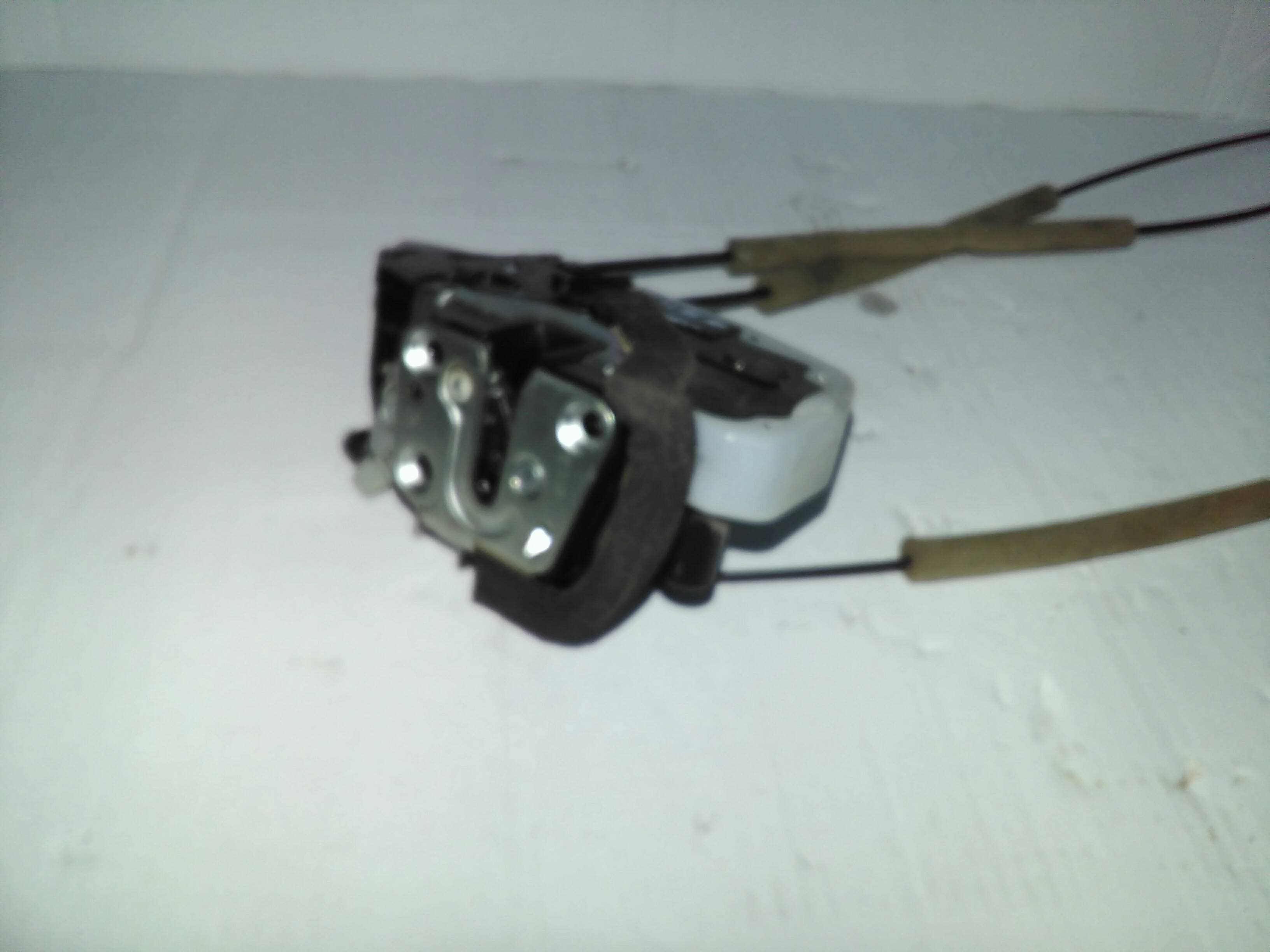 Cerradura puerta delantera derecha NISSAN LEAF