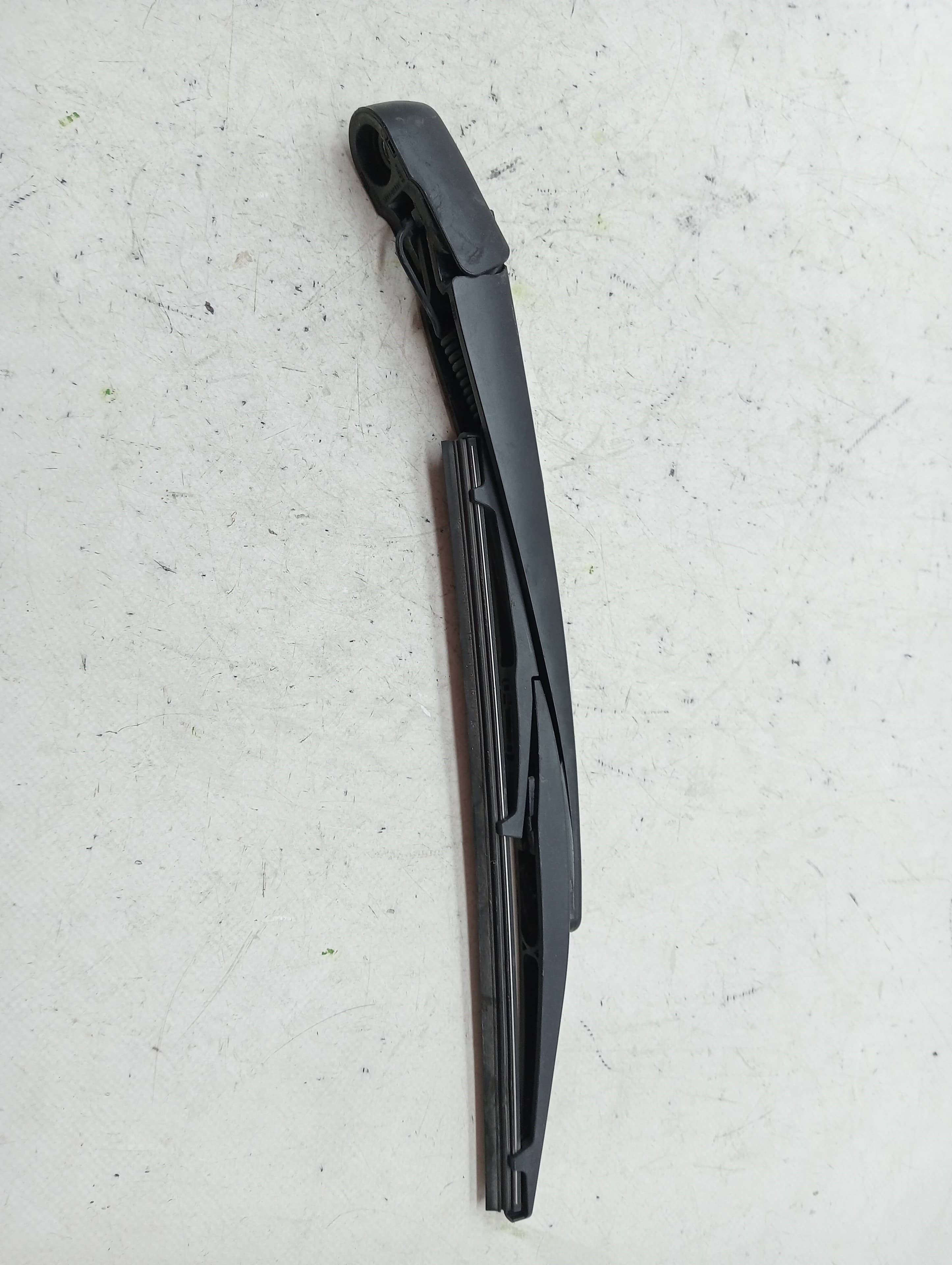 Brazo limpia trasero NISSAN LEAF 2