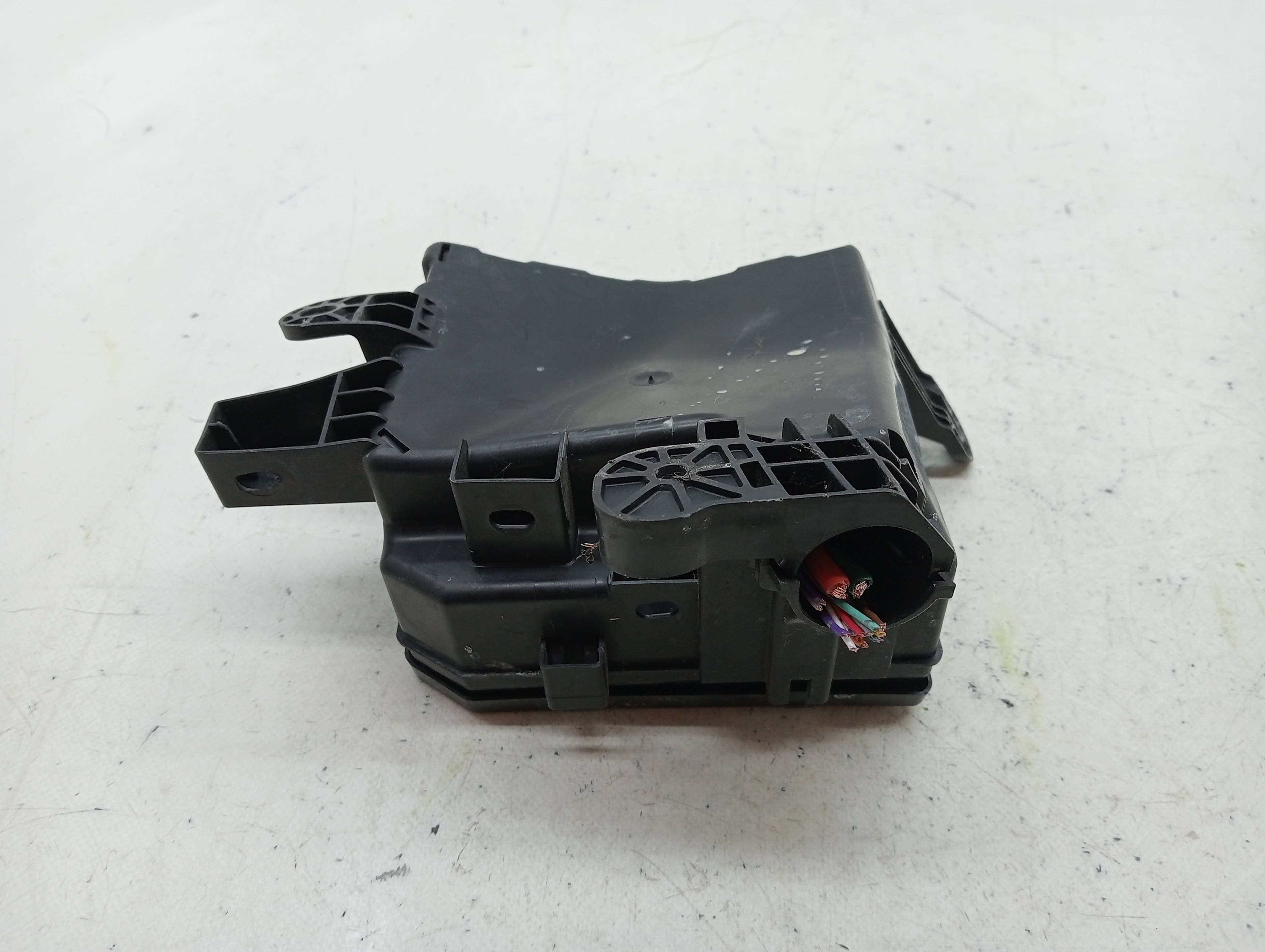 Caja reles / fusibles NISSAN LEAF 2
