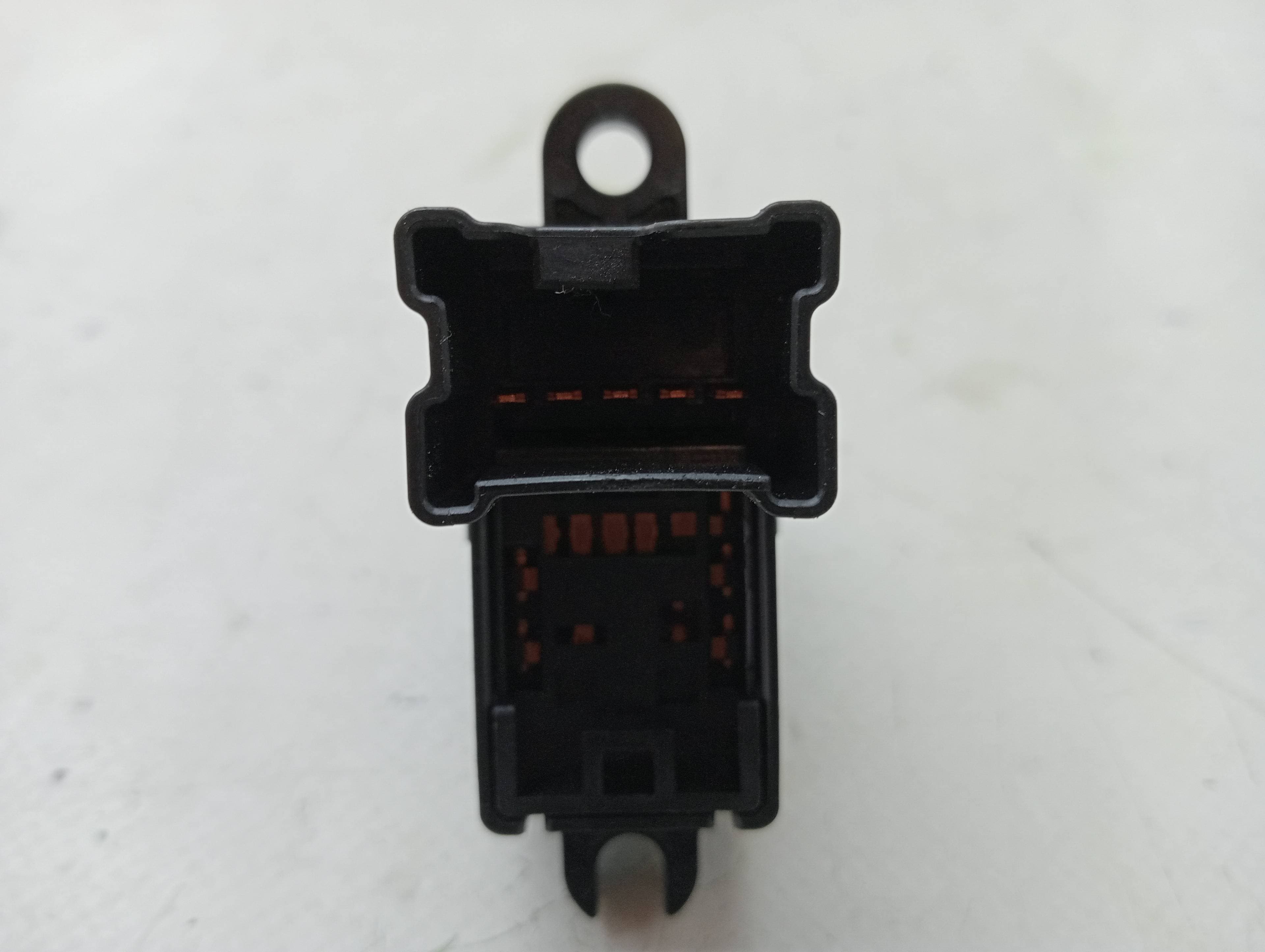 Mando elevalunas trasero derecho NISSAN LEAF 3