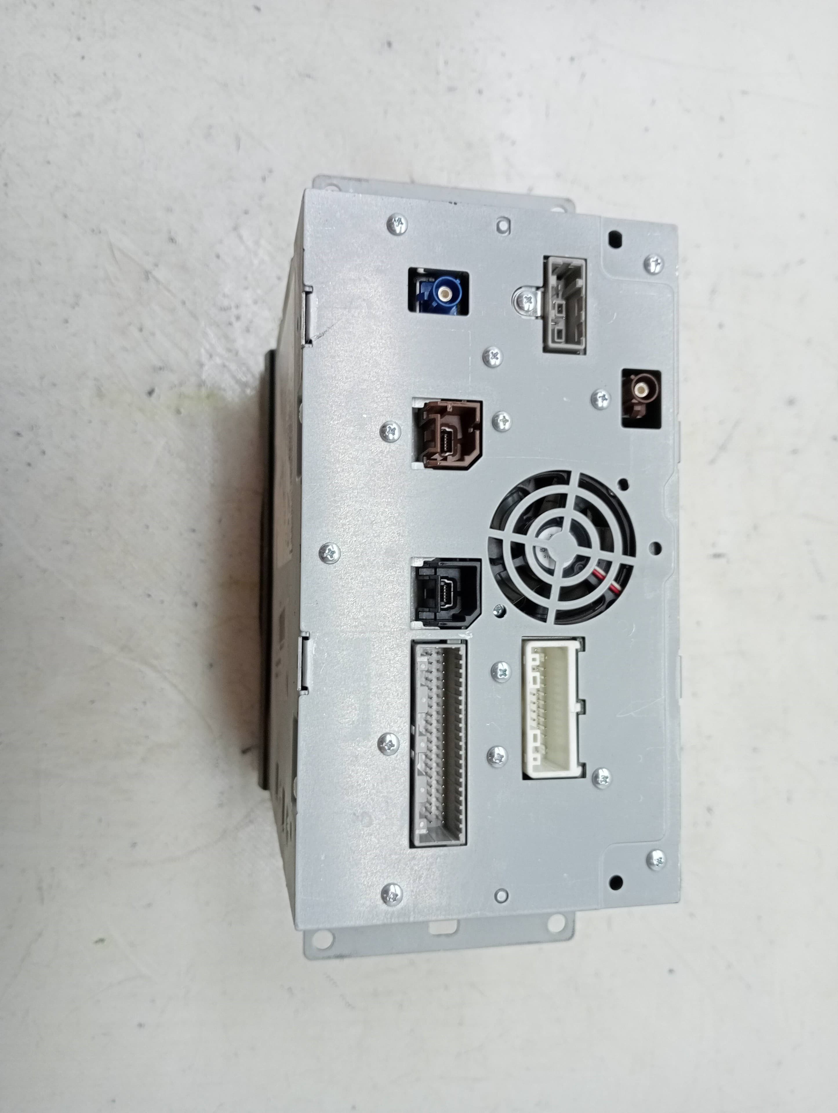 Pantalla multifuncion NISSAN LEAF 2