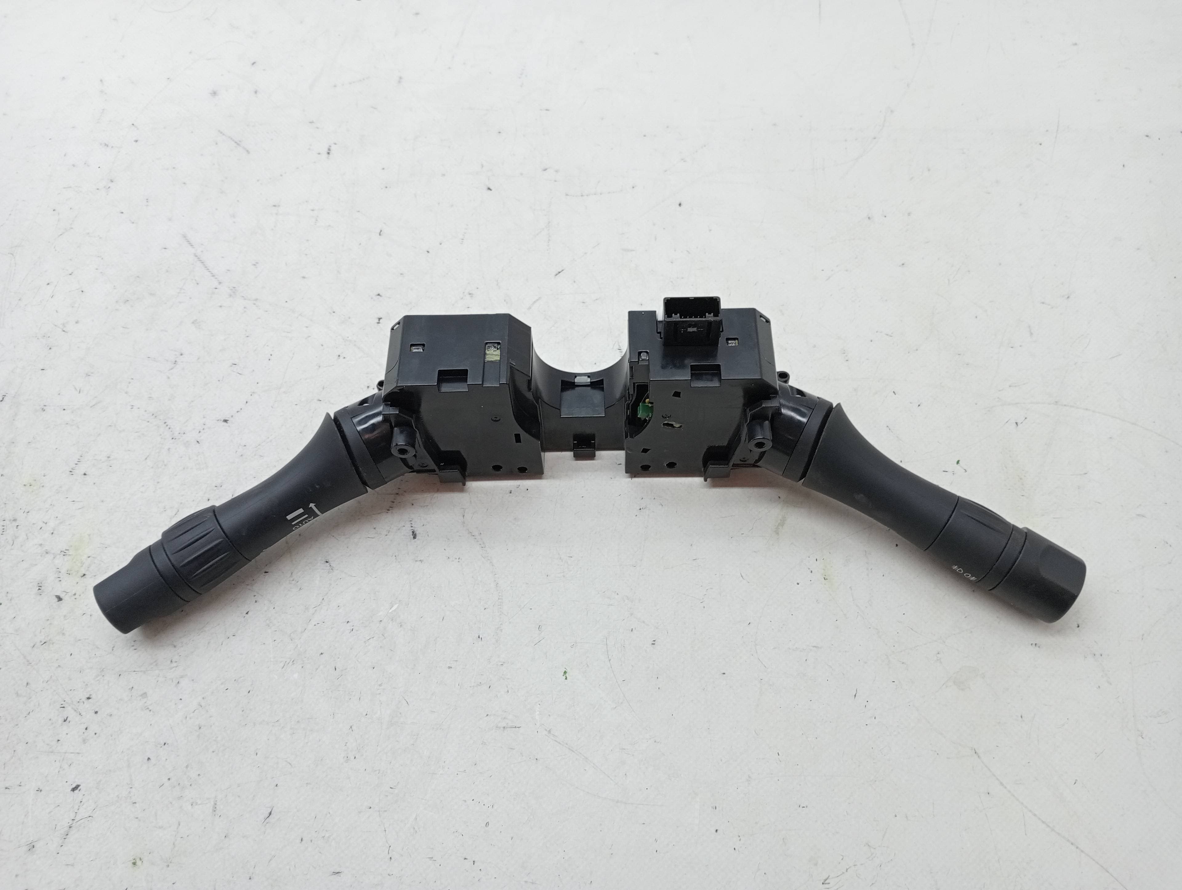 Mando multifuncion NISSAN LEAF 3