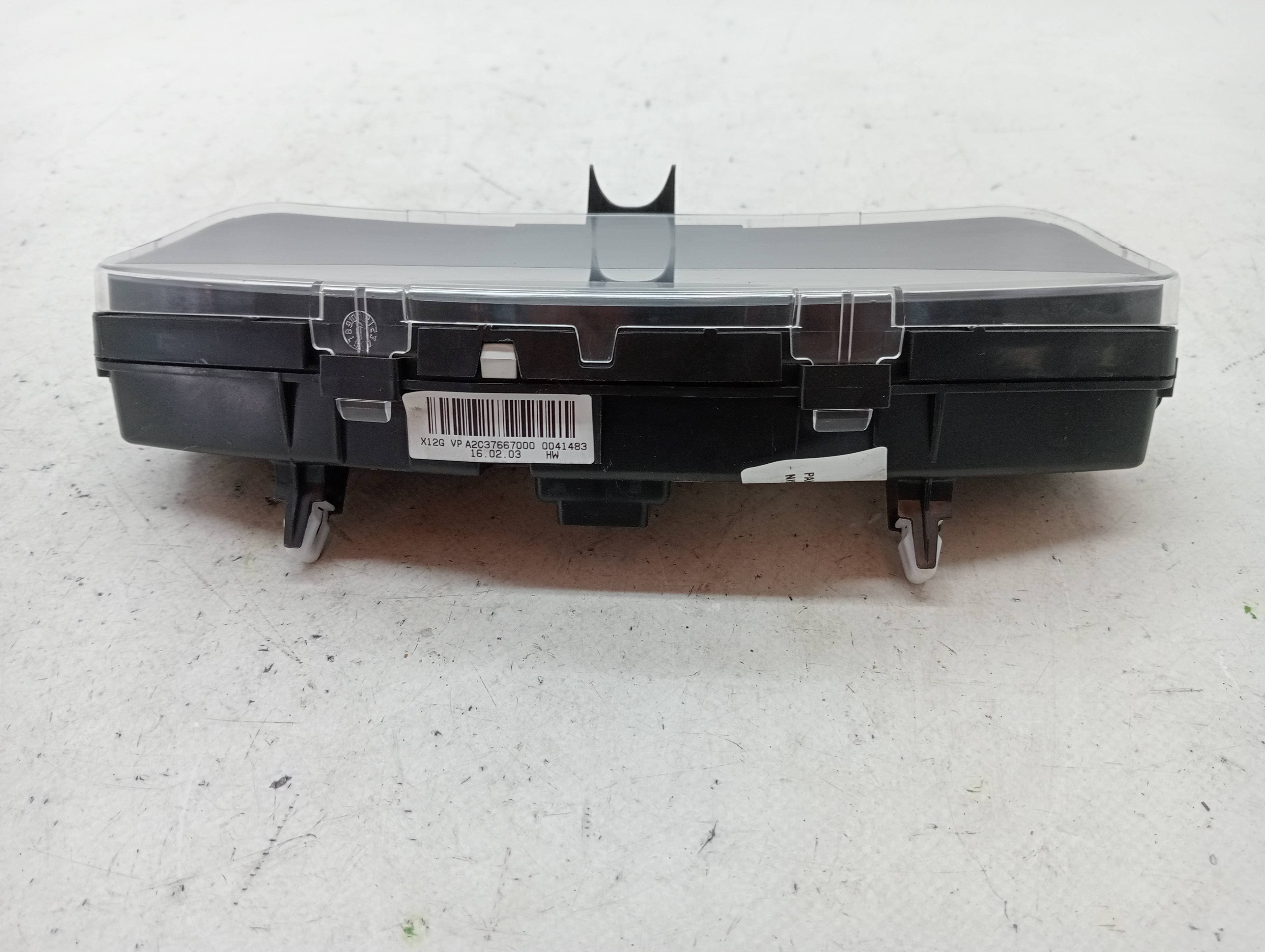 Pantalla multifuncion NISSAN LEAF 2